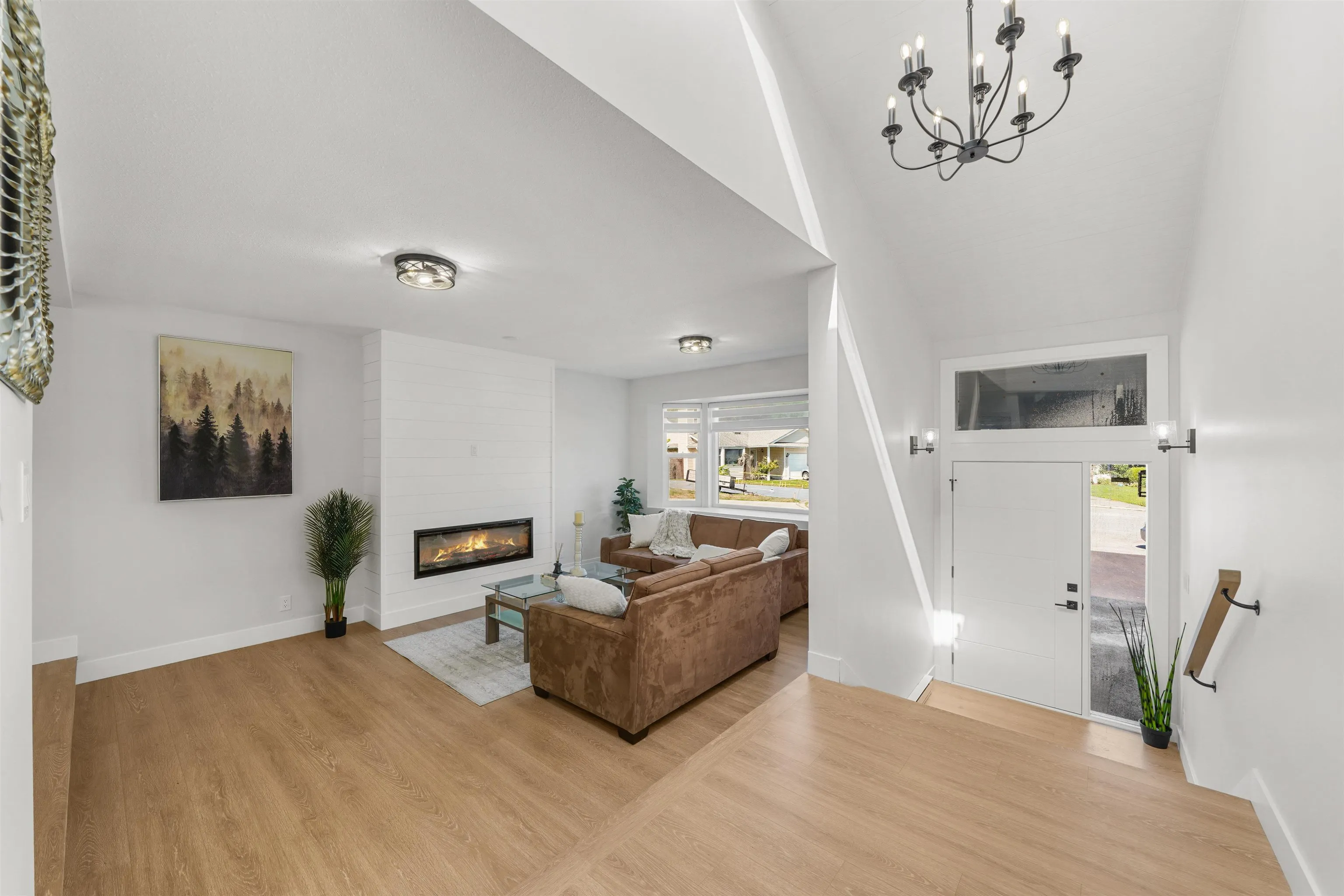 23005 Apple Grove