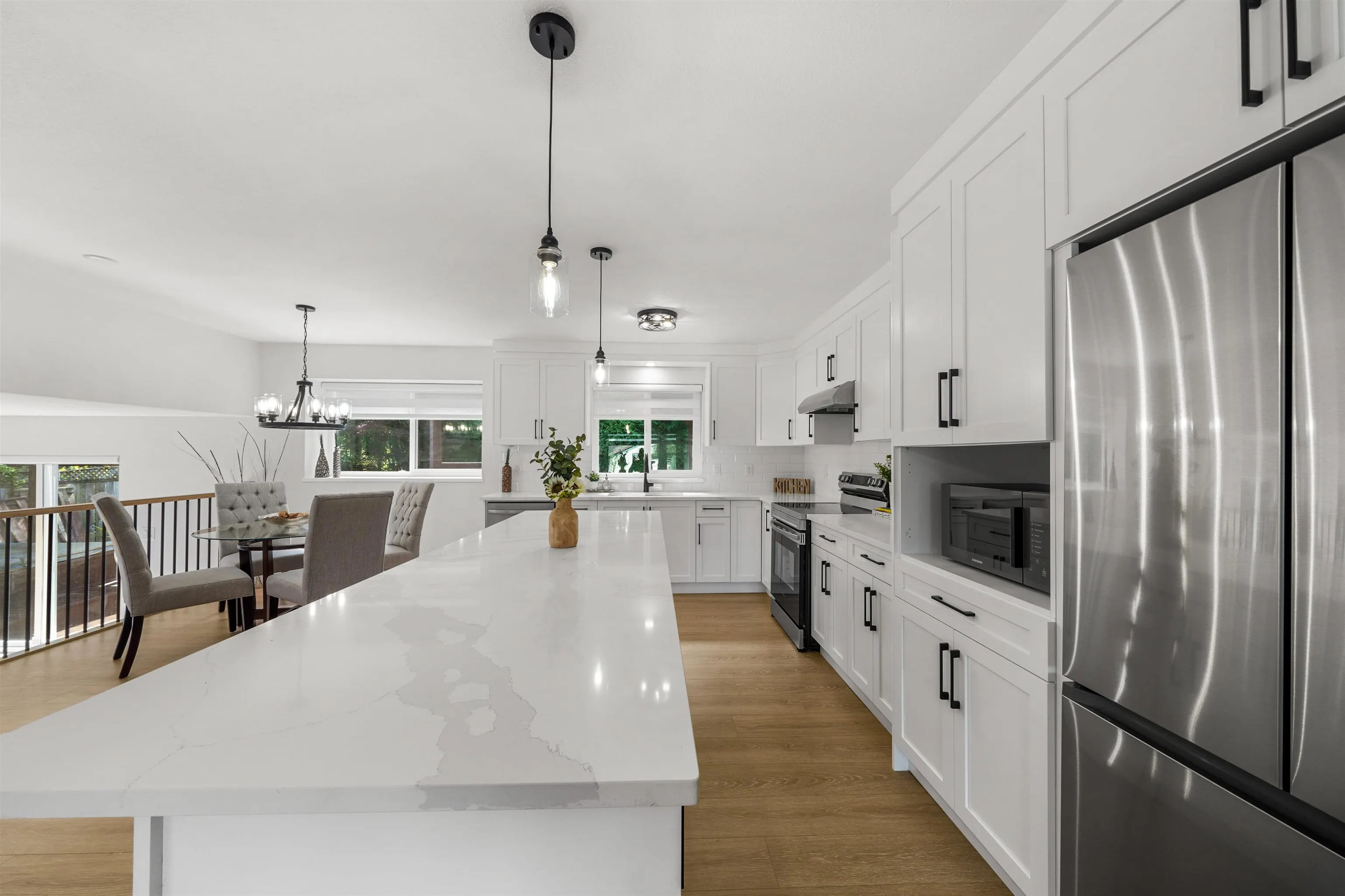 23005 Apple Grove