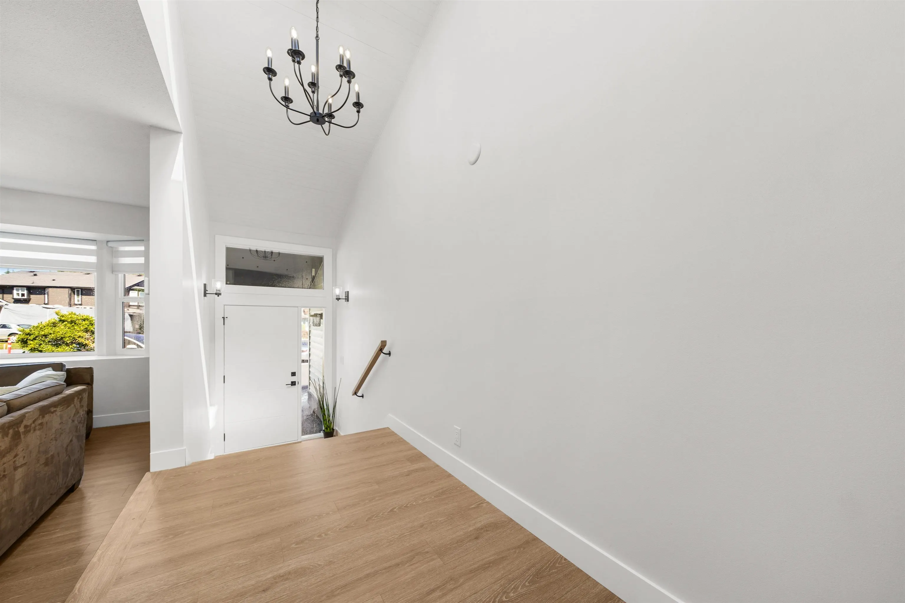 23005 Apple Grove