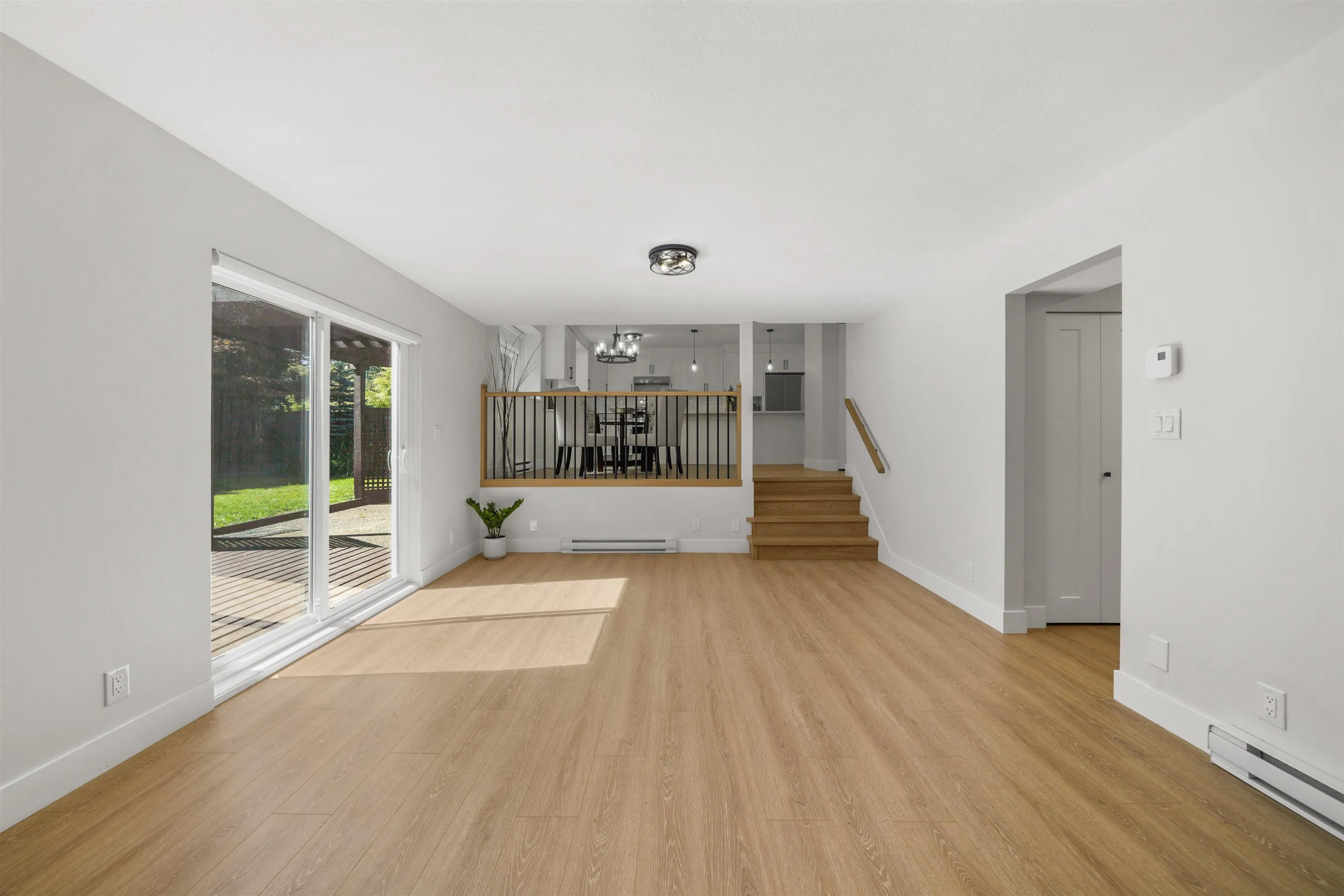 23005 Apple Grove