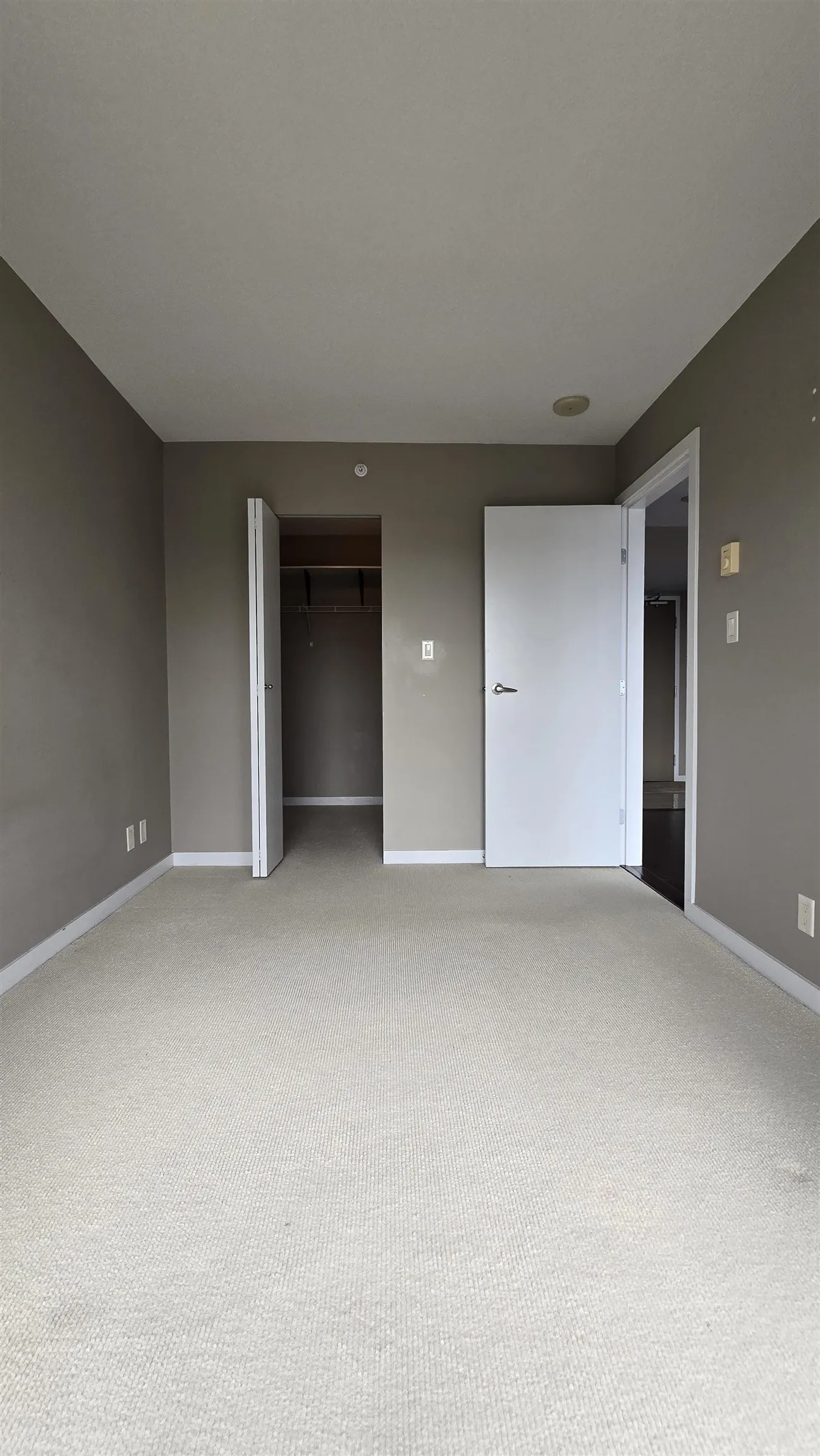 1110 13618 100 Avenue