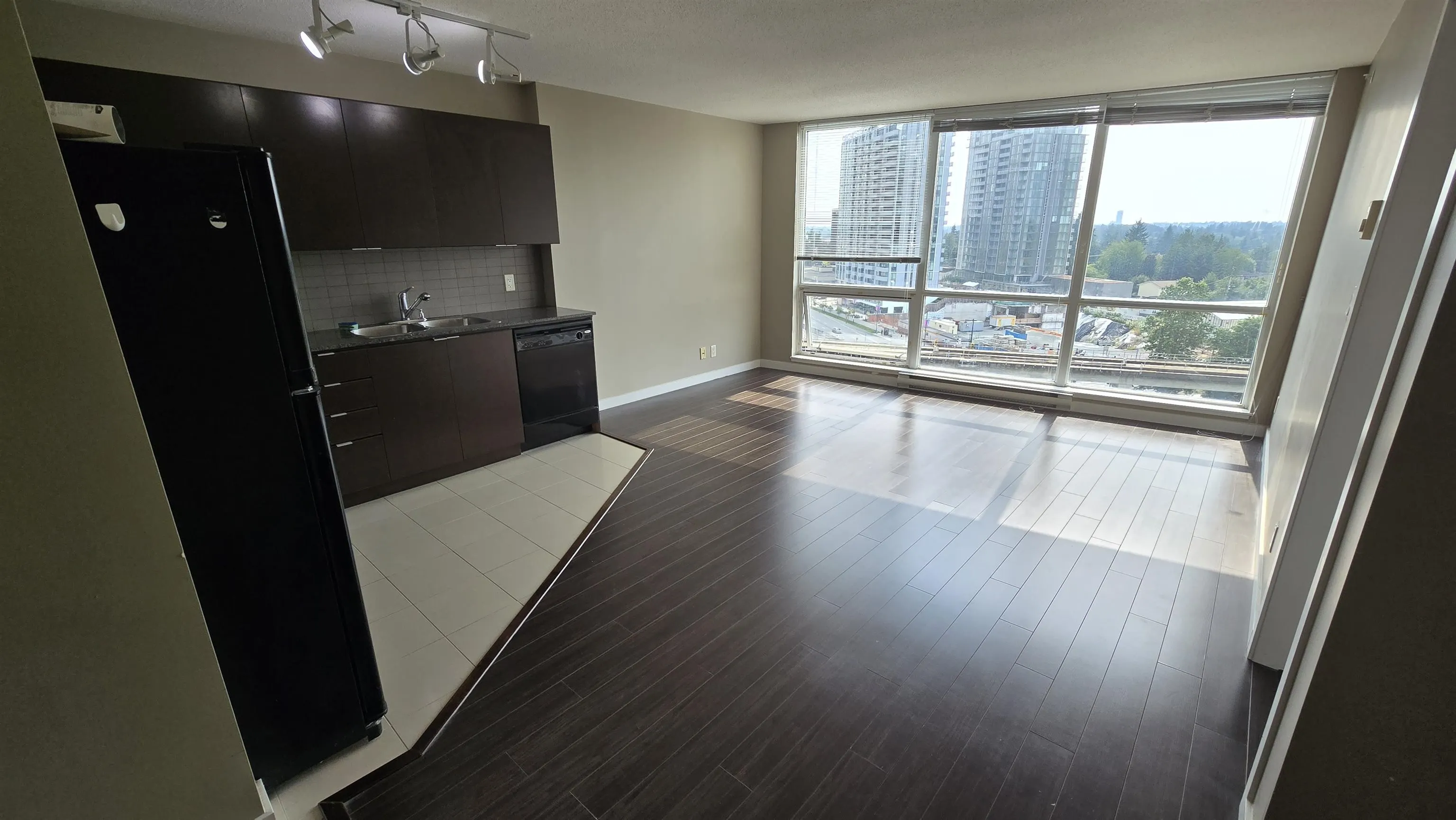 1110 13618 100 Avenue