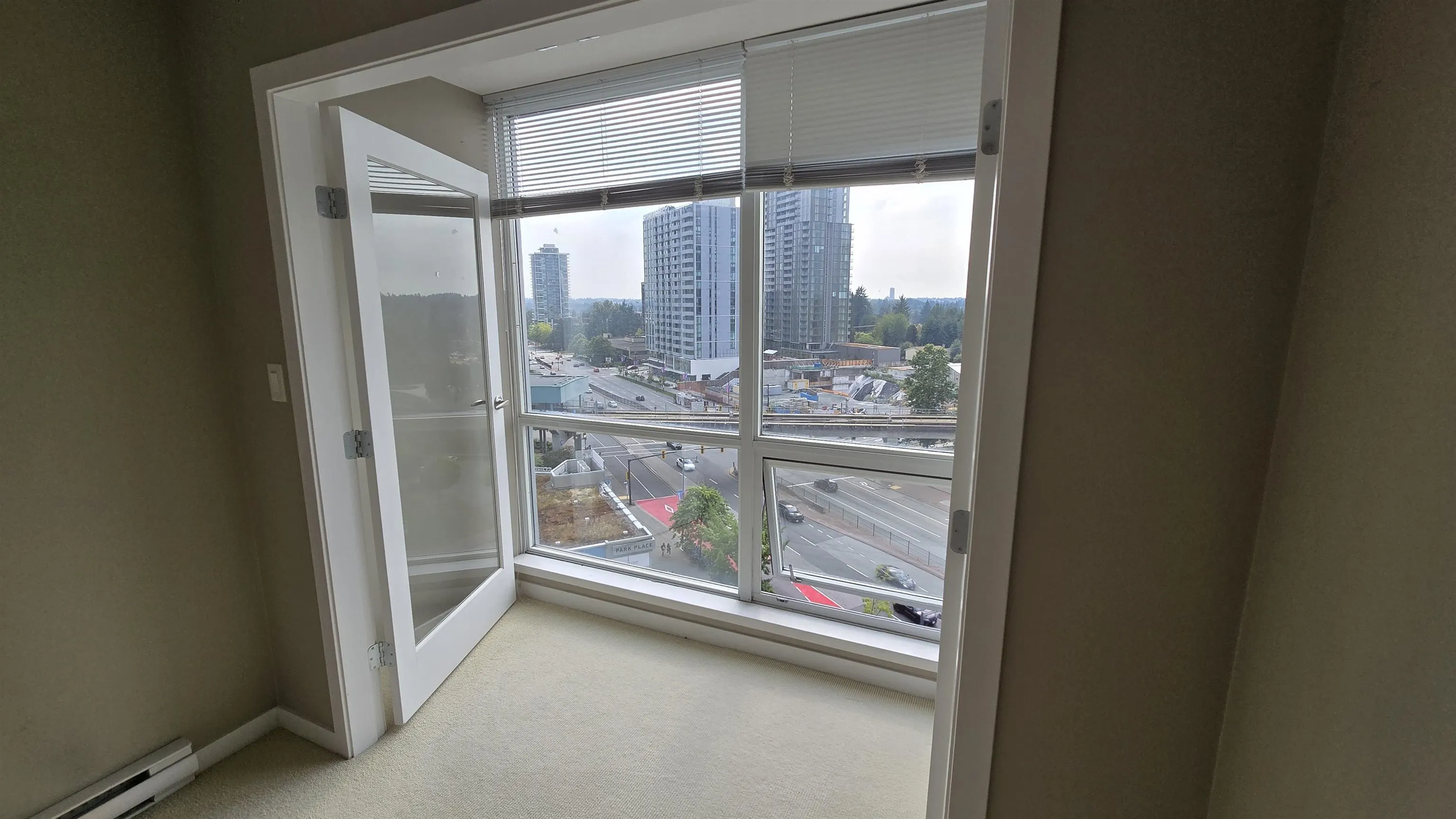 1110 13618 100 Avenue