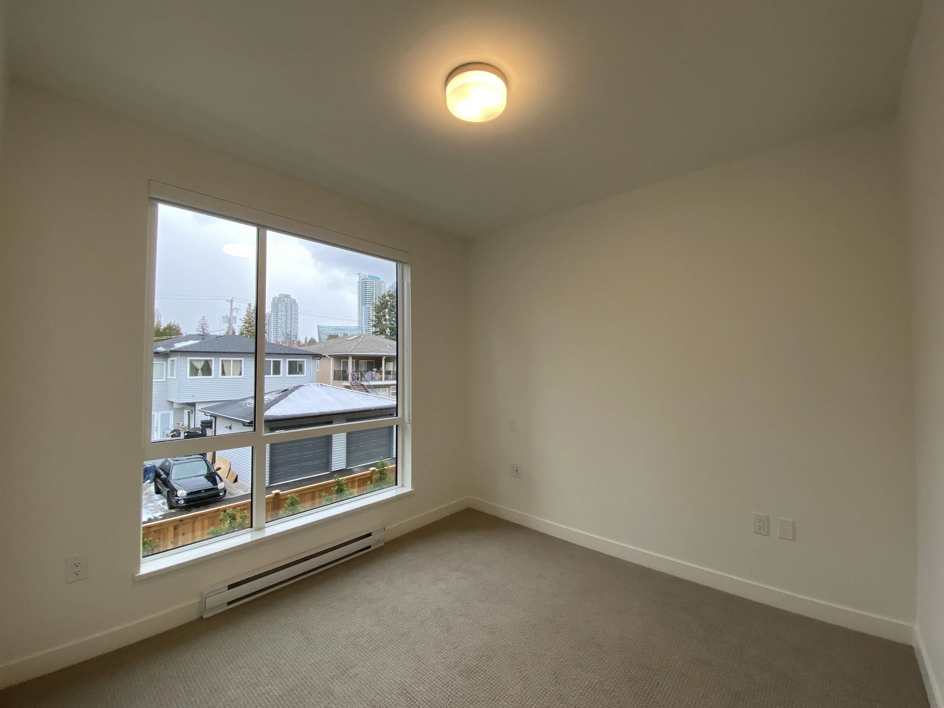 219 7588 16th Street
