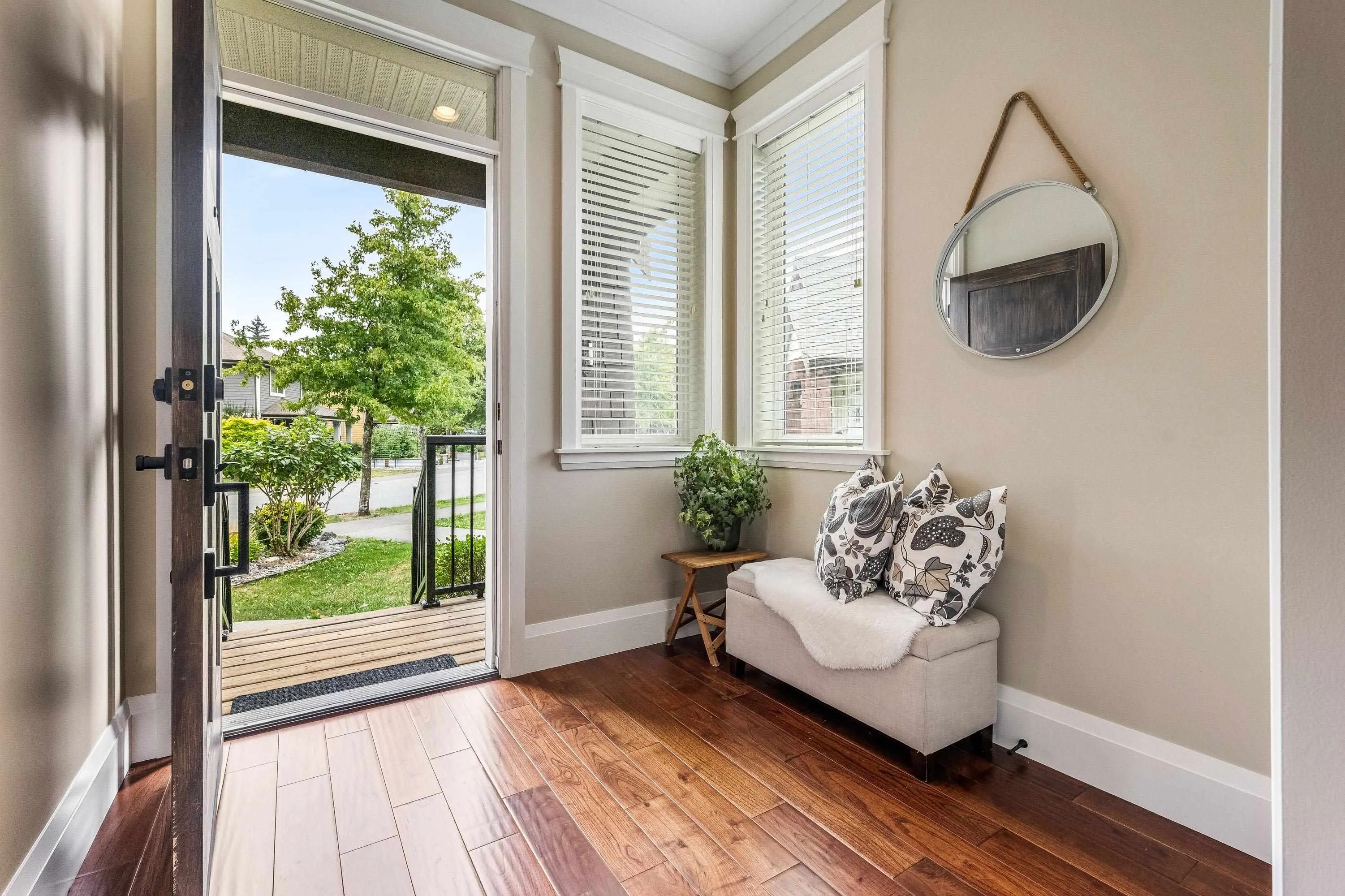 2 5882 Cowichan Street