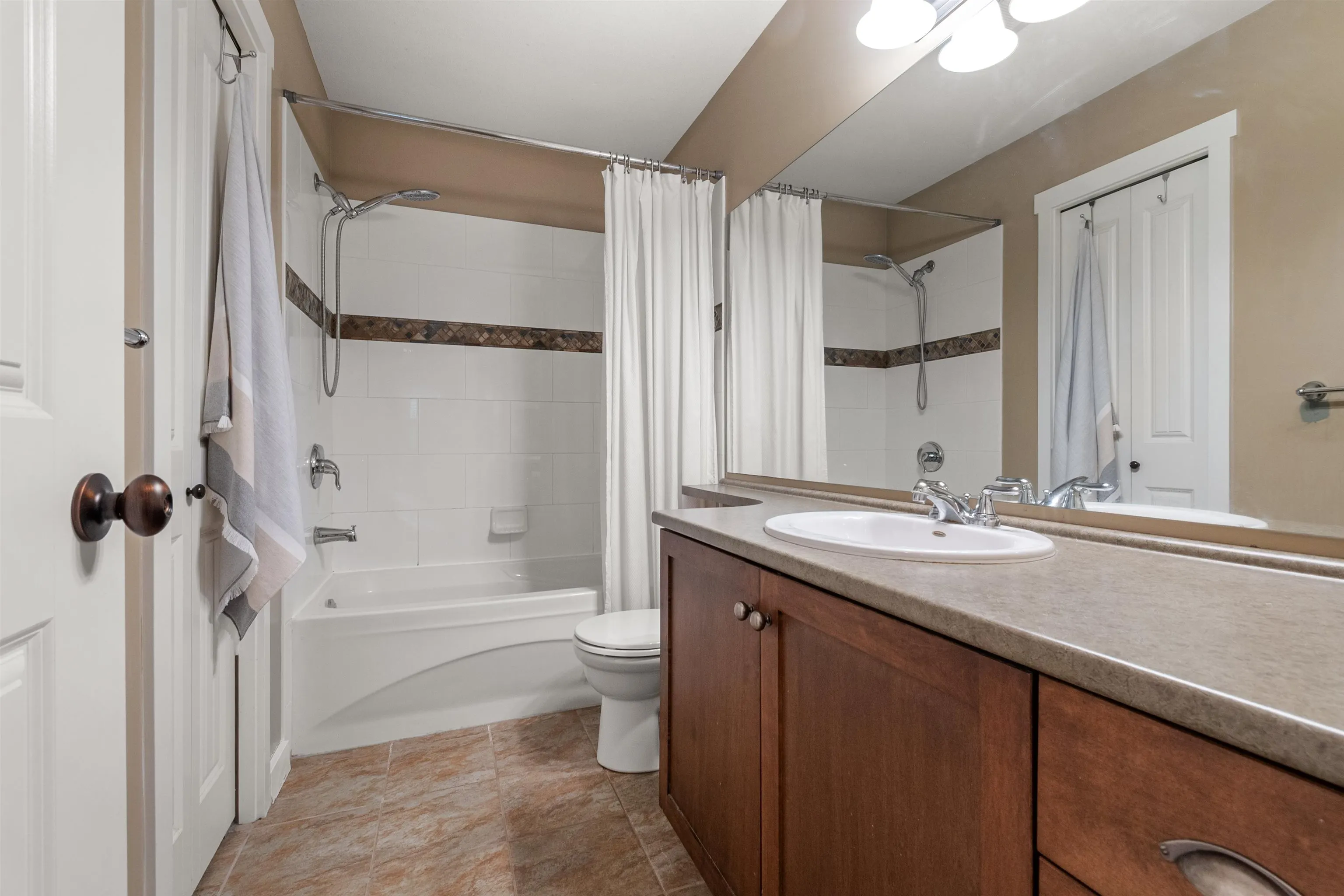 1767 Tree House Trail