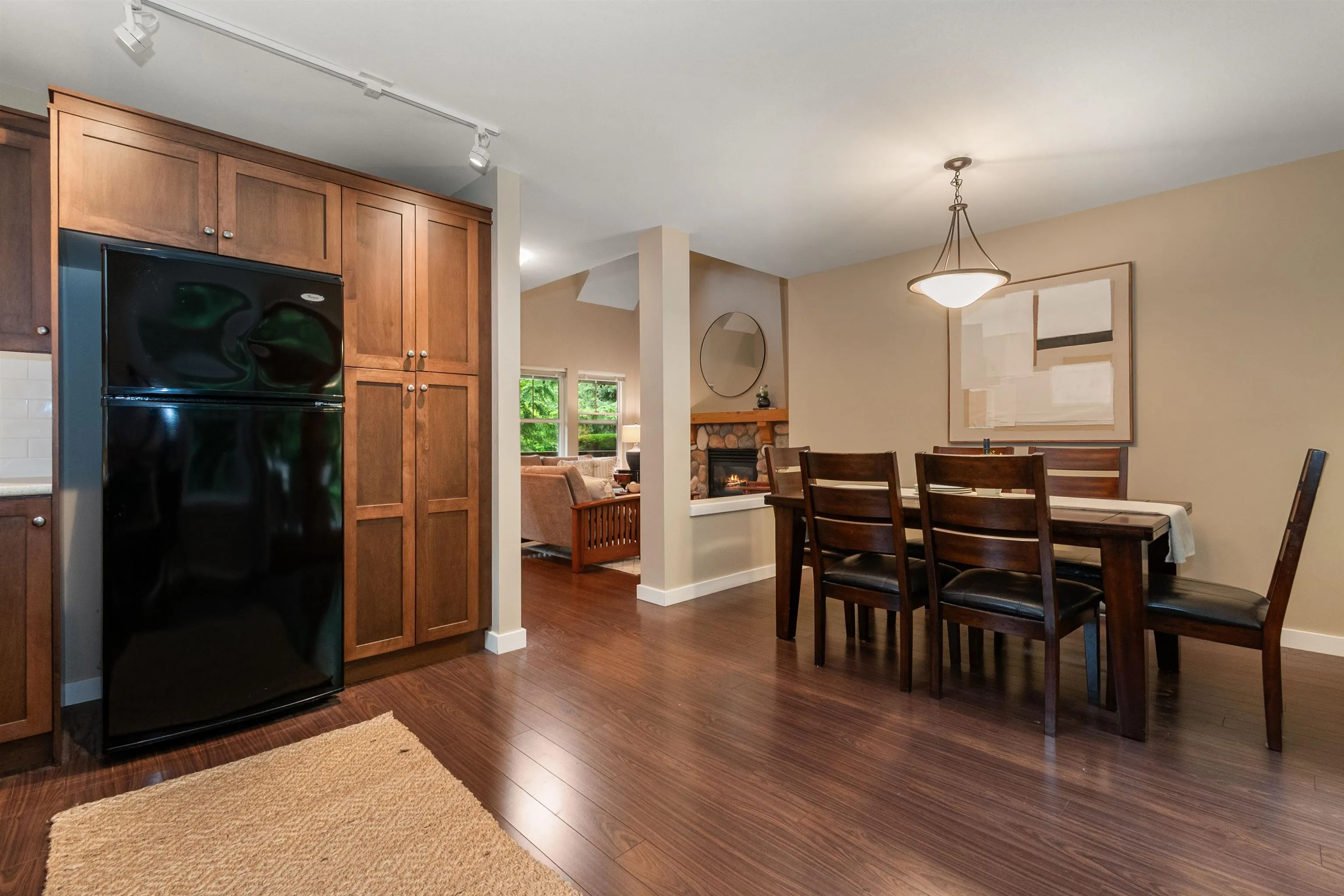 1767 Tree House Trail