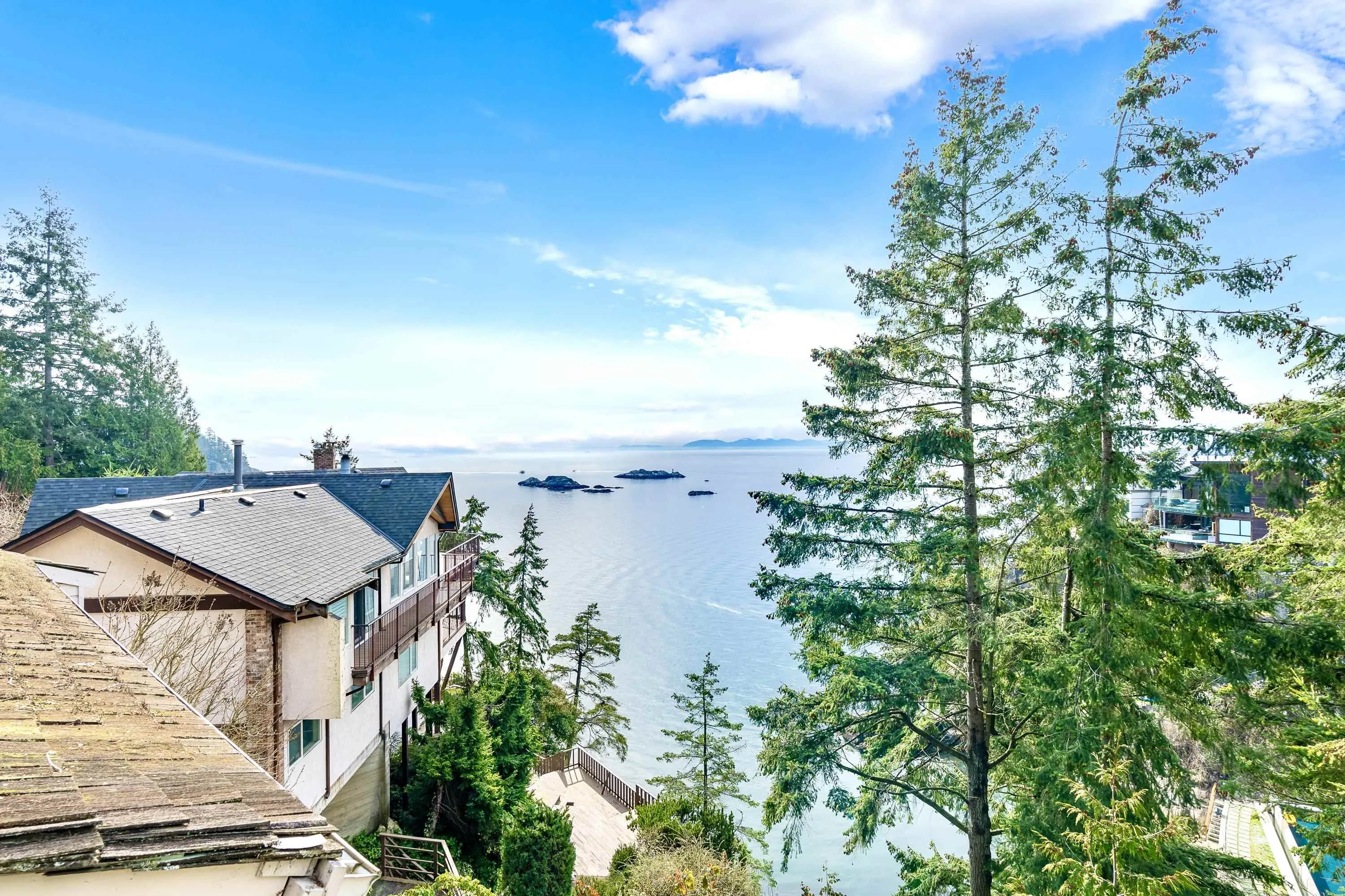 5295 Gulf Place