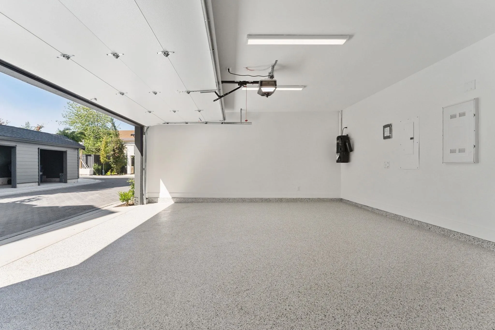 23 10188 No. 1 Road