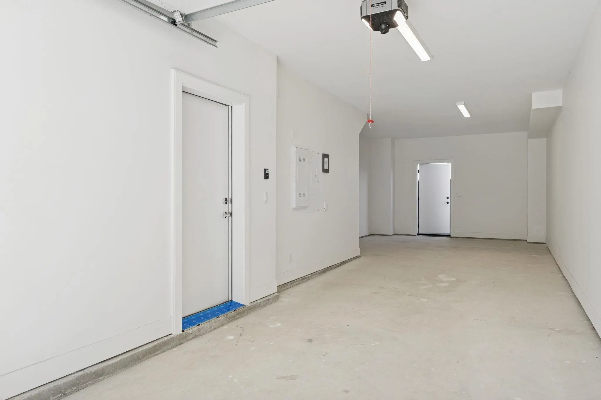33 10188 No. 1 Road