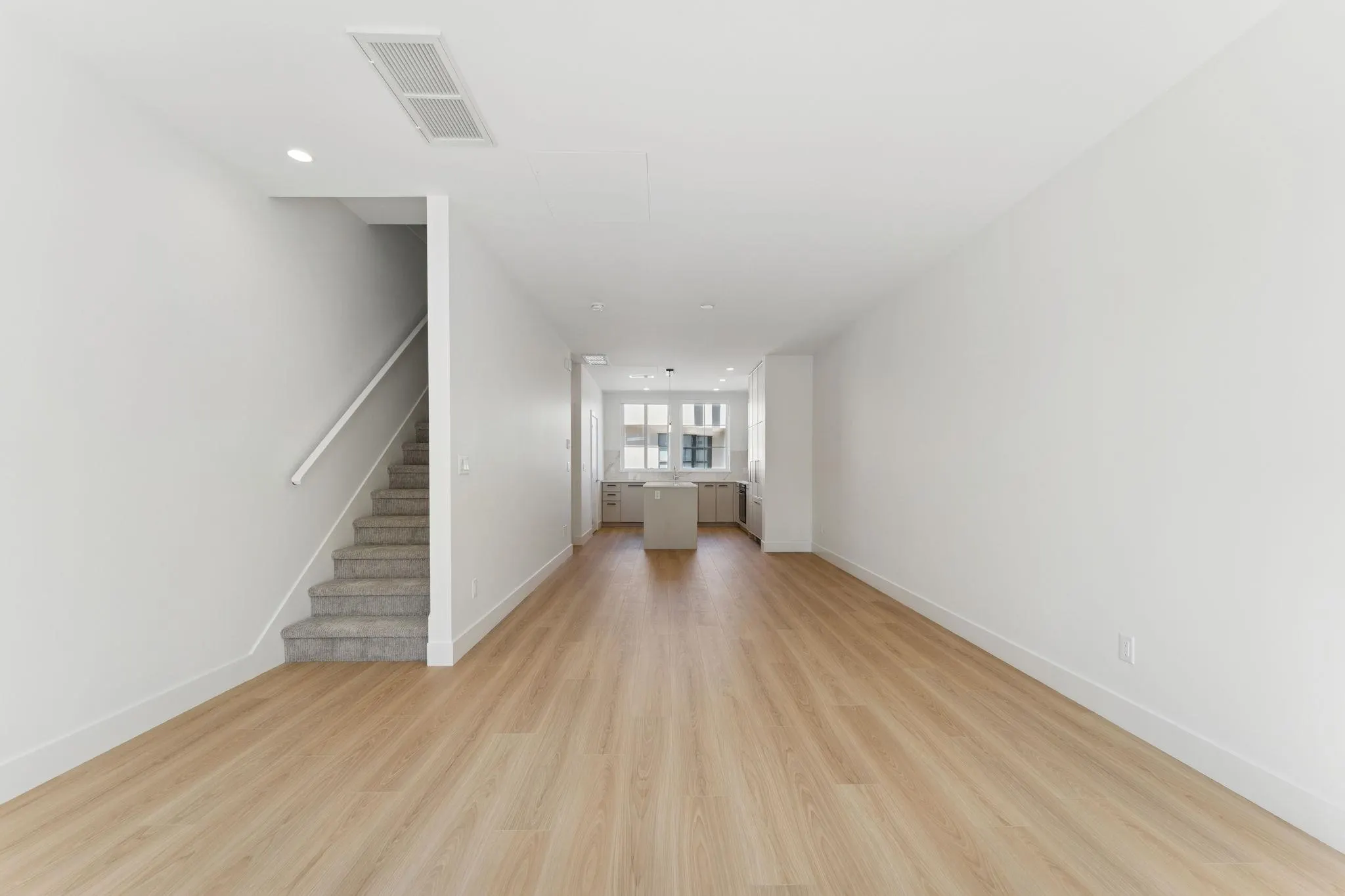 33 10188 No. 1 Road