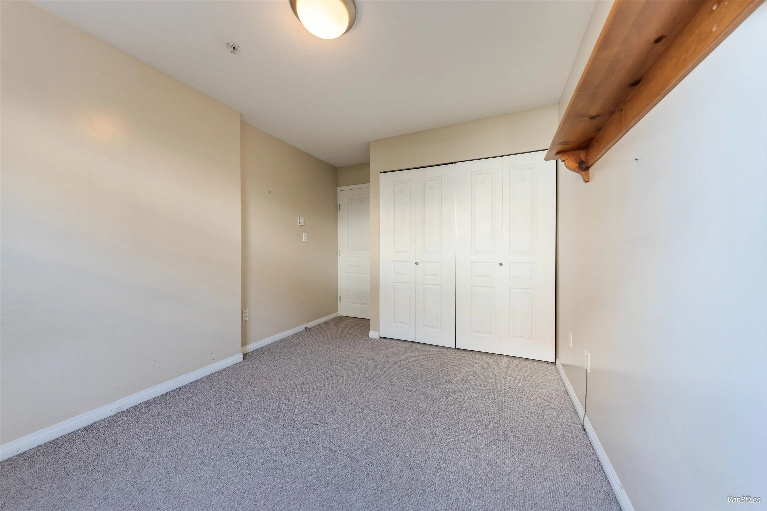 229 E 11th Avenue
