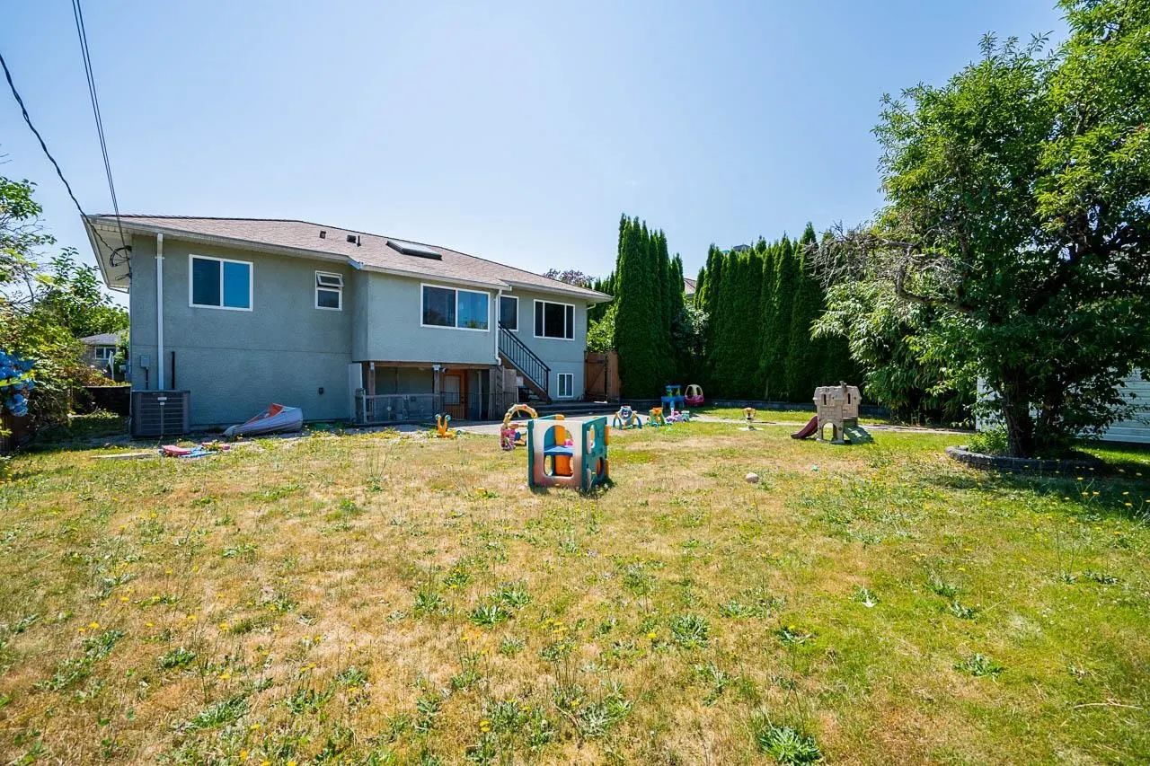4871 Highlawn Drive