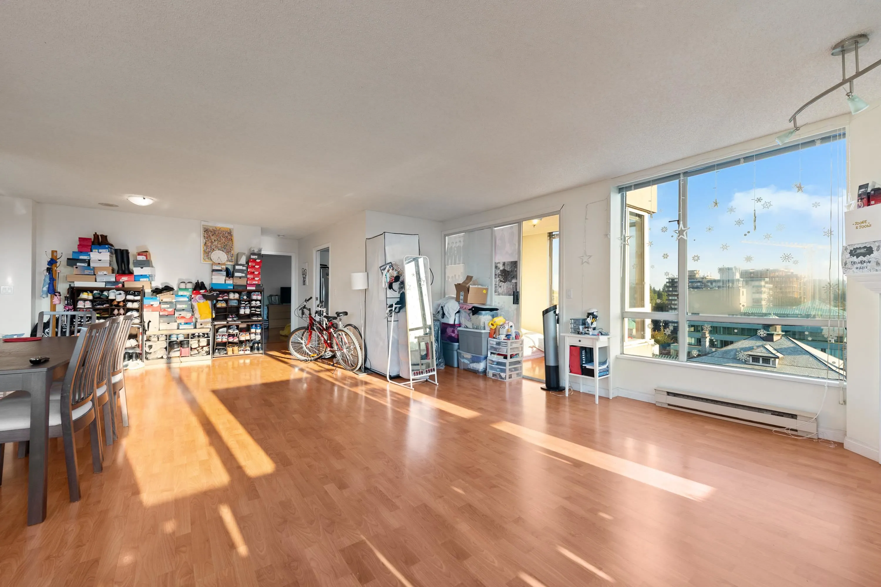 1301 2628 Ash Street