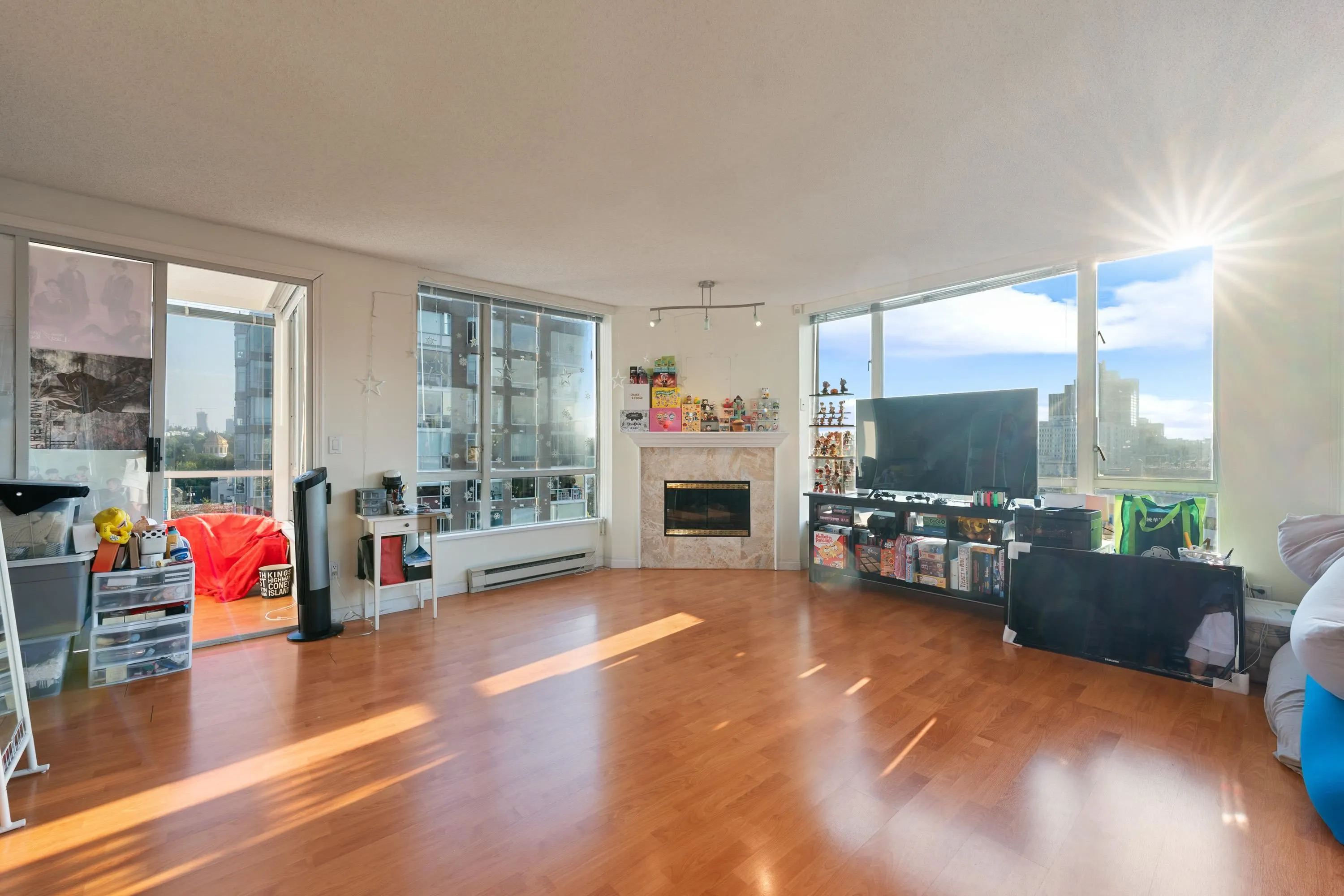 1301 2628 Ash Street