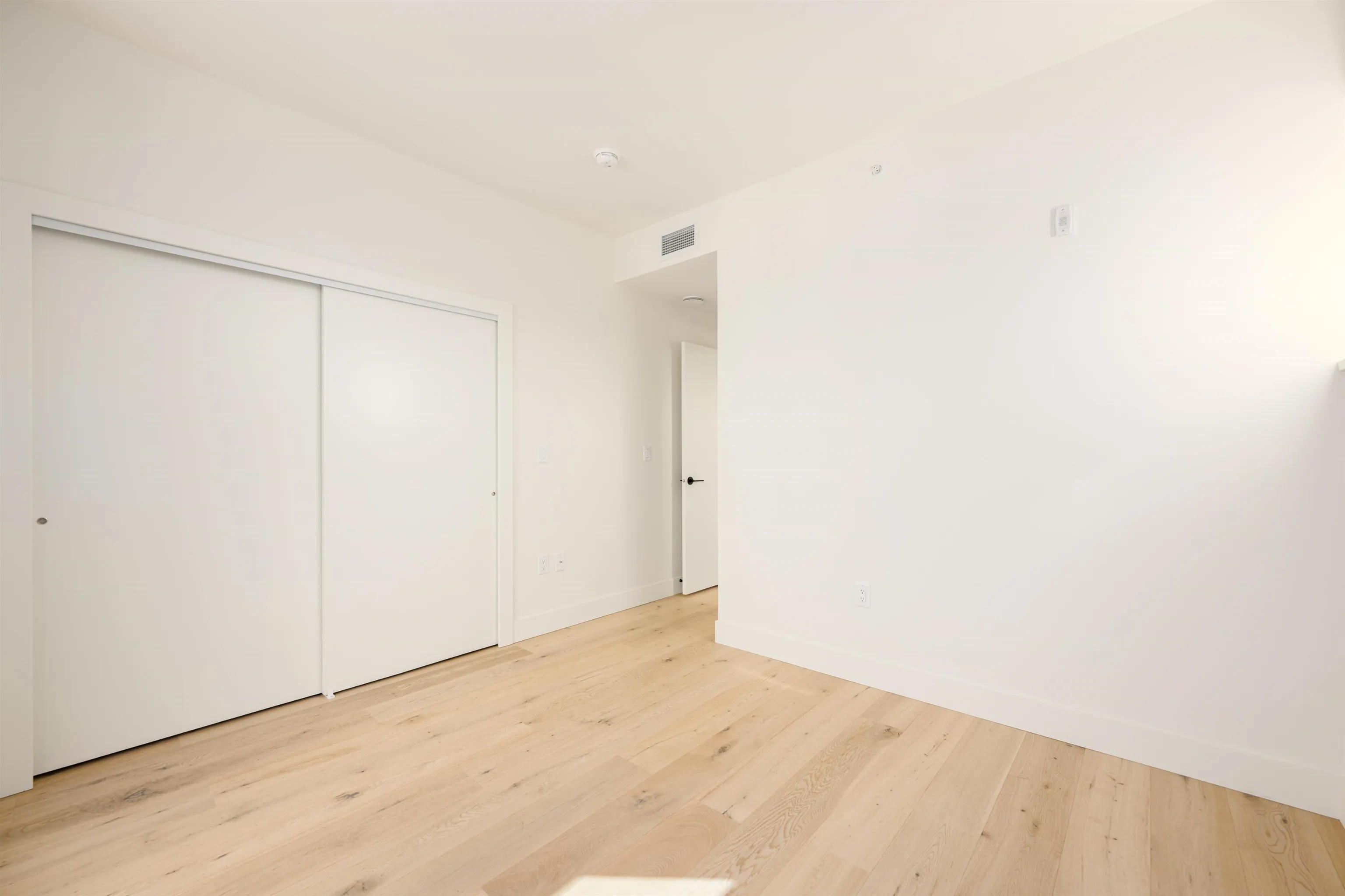 TH6 610 E 3rd Street