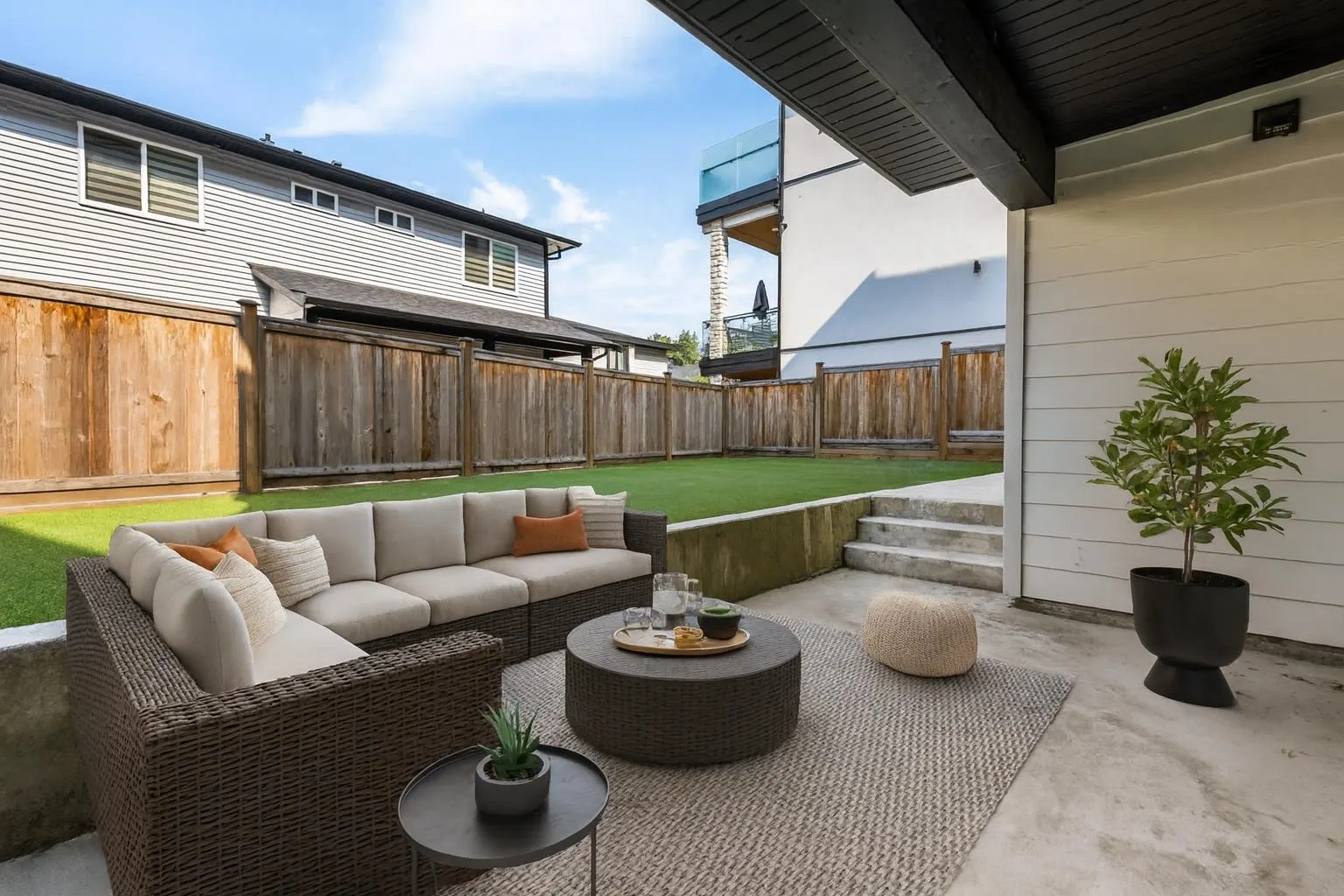 8585 Forest Gate Drive