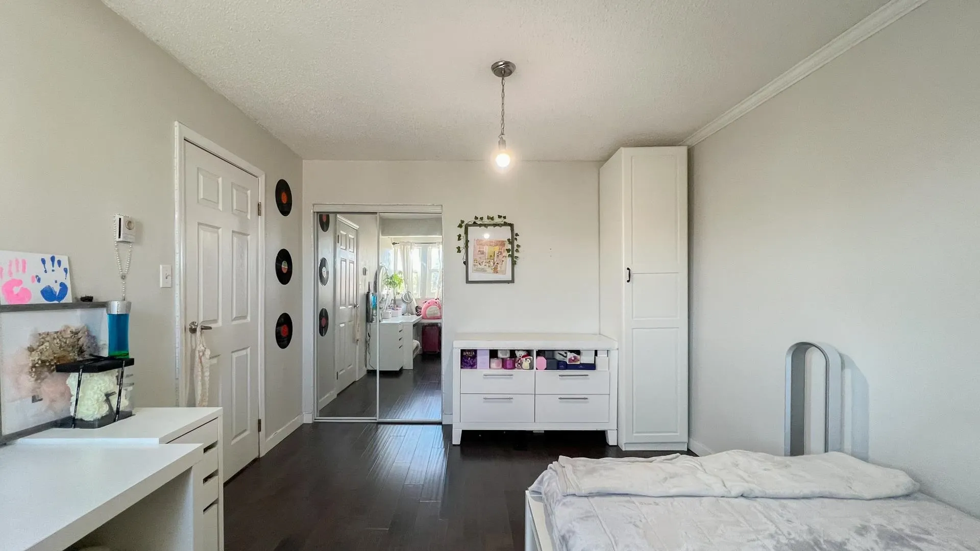 15910 100a Avenue