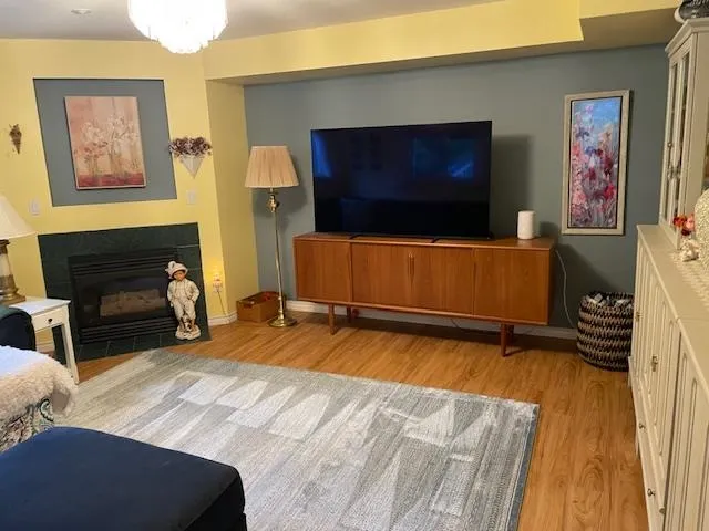 23692 108 Loop