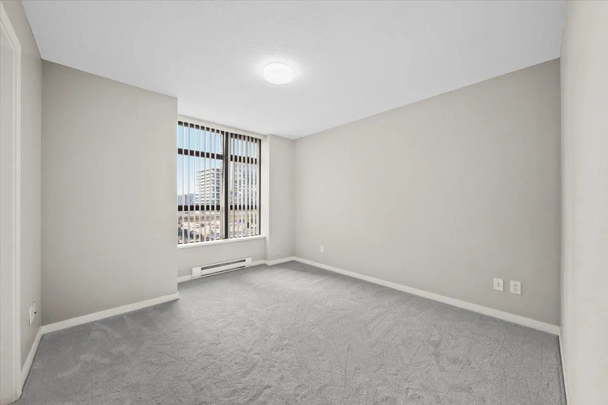 602 8120 Lansdowne Road