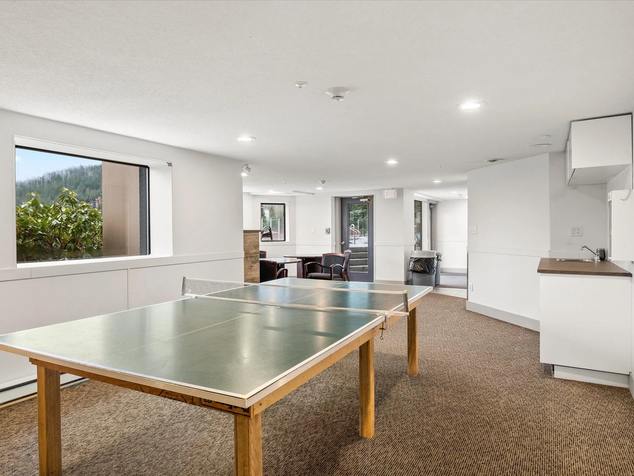 213 3217 Blueberry Drive
