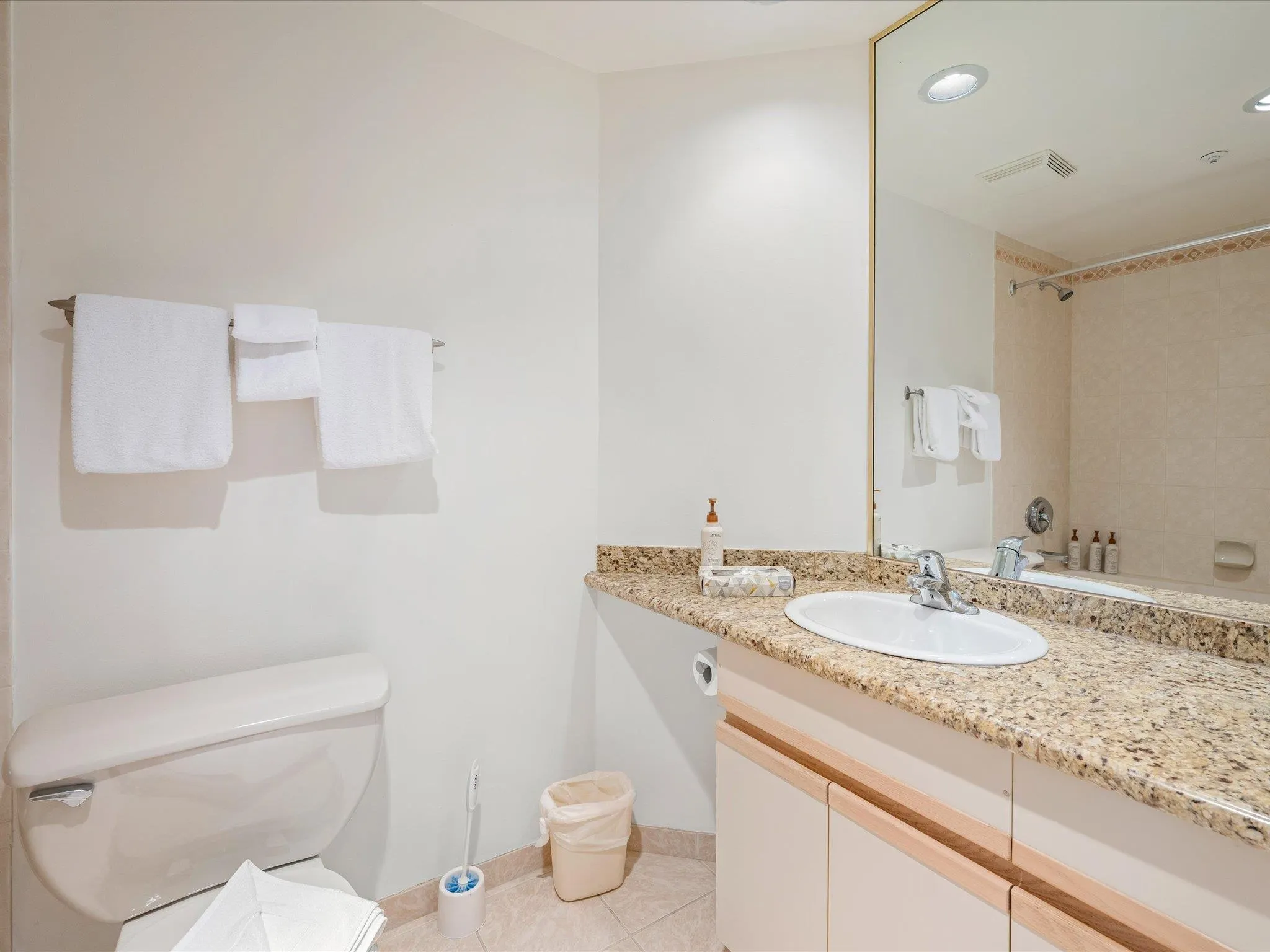 213 3217 Blueberry Drive