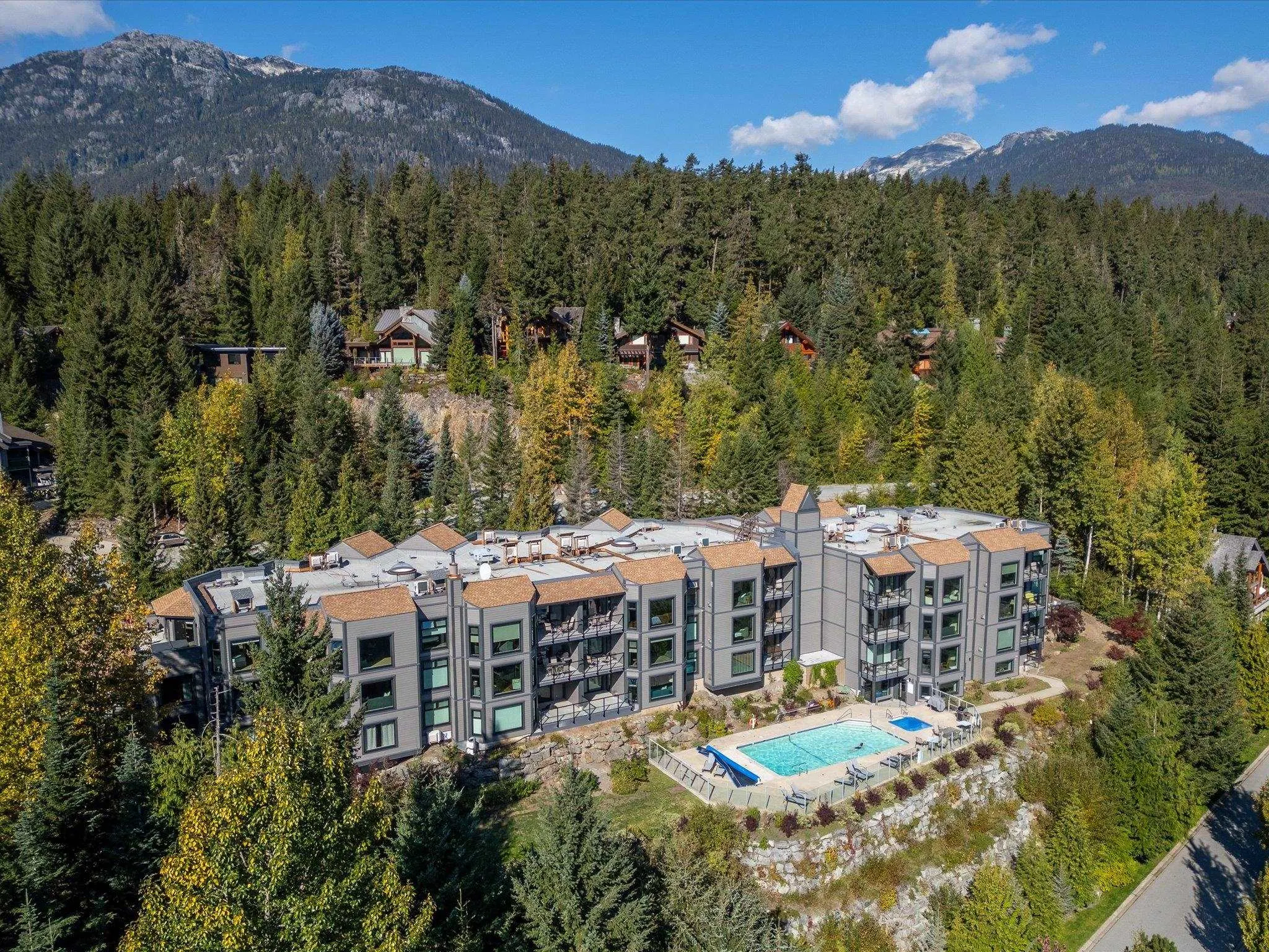 213 3217 Blueberry Drive