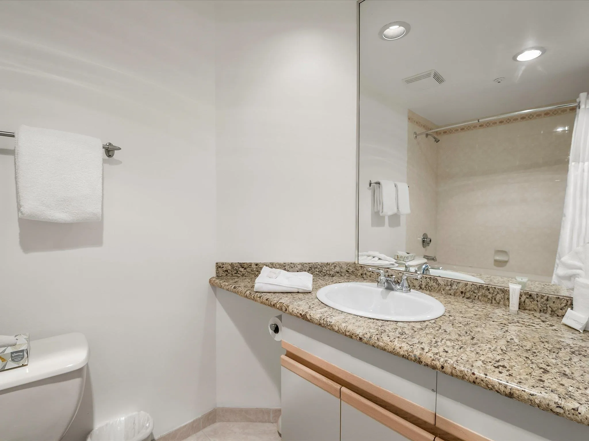 213 3217 Blueberry Drive