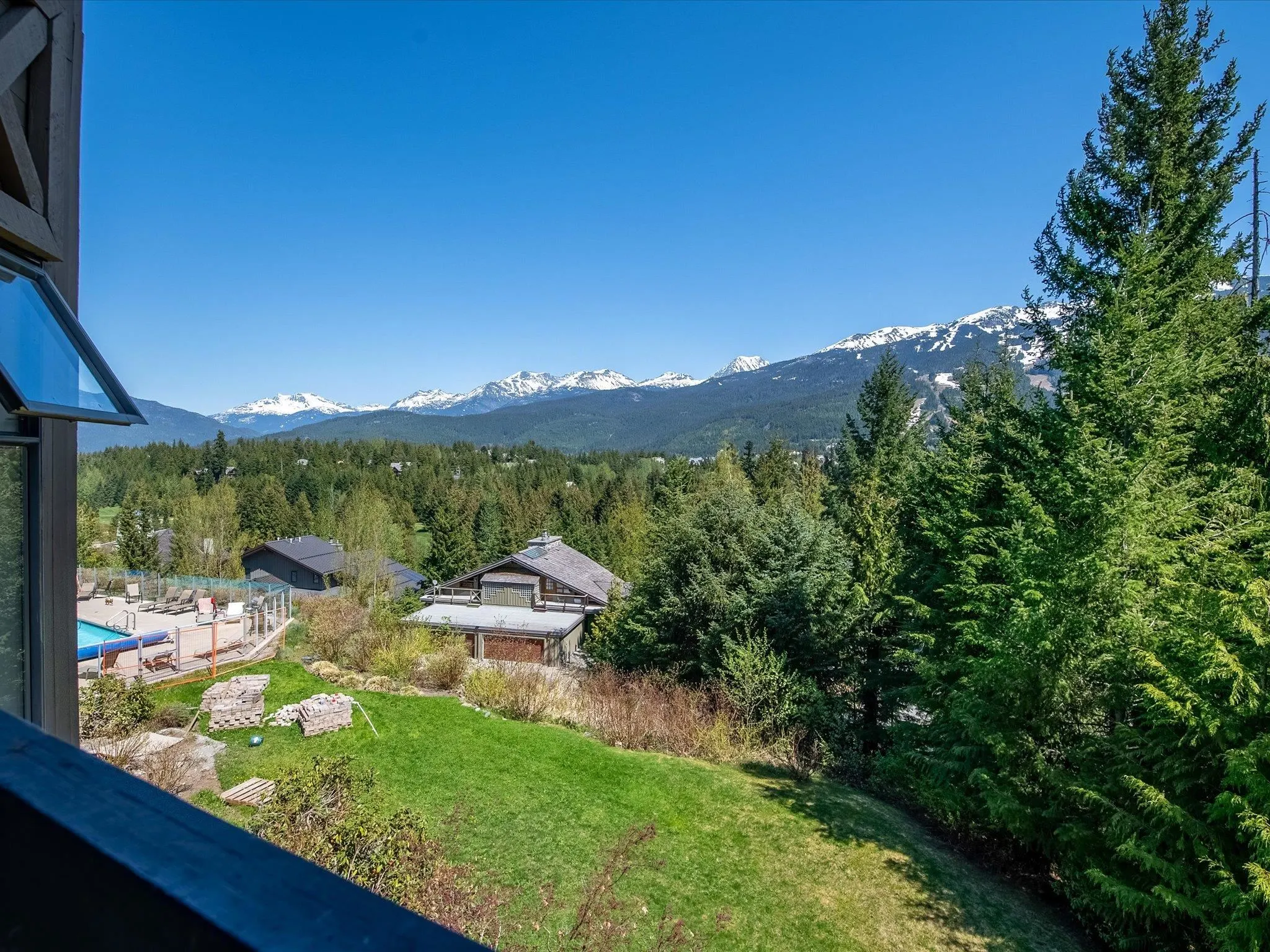 213 3217 Blueberry Drive