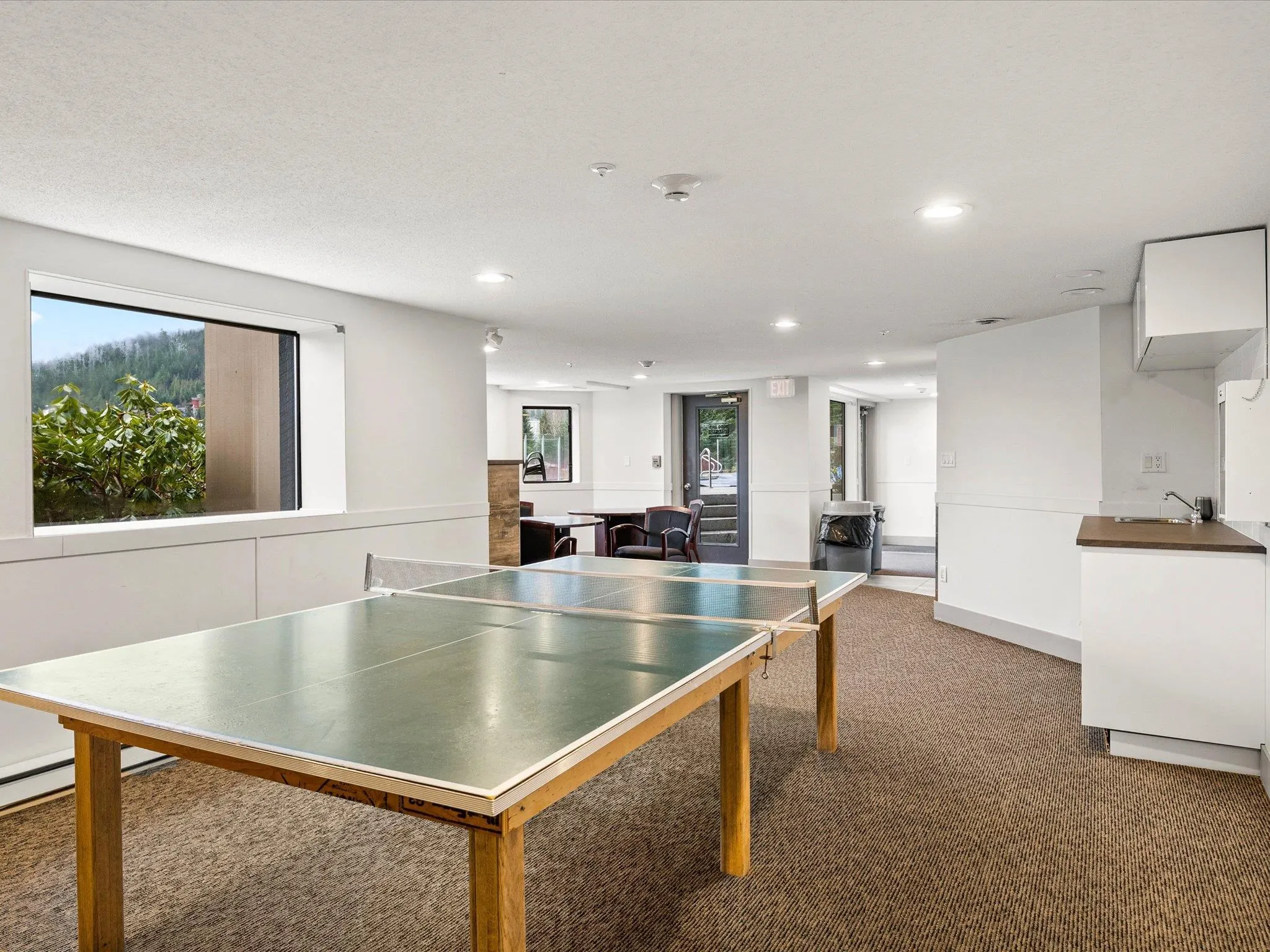213 3217 Blueberry Drive