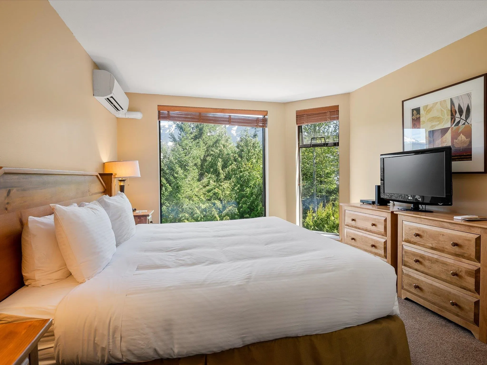 213 3217 Blueberry Drive