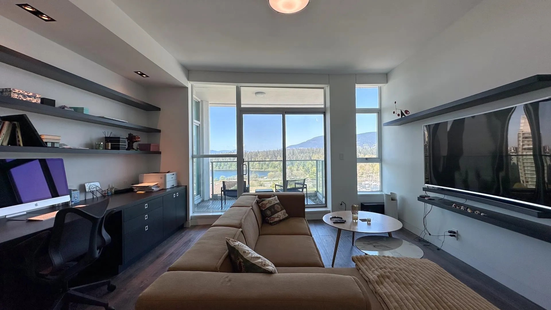 PH4 1777 Bayshore Dr
