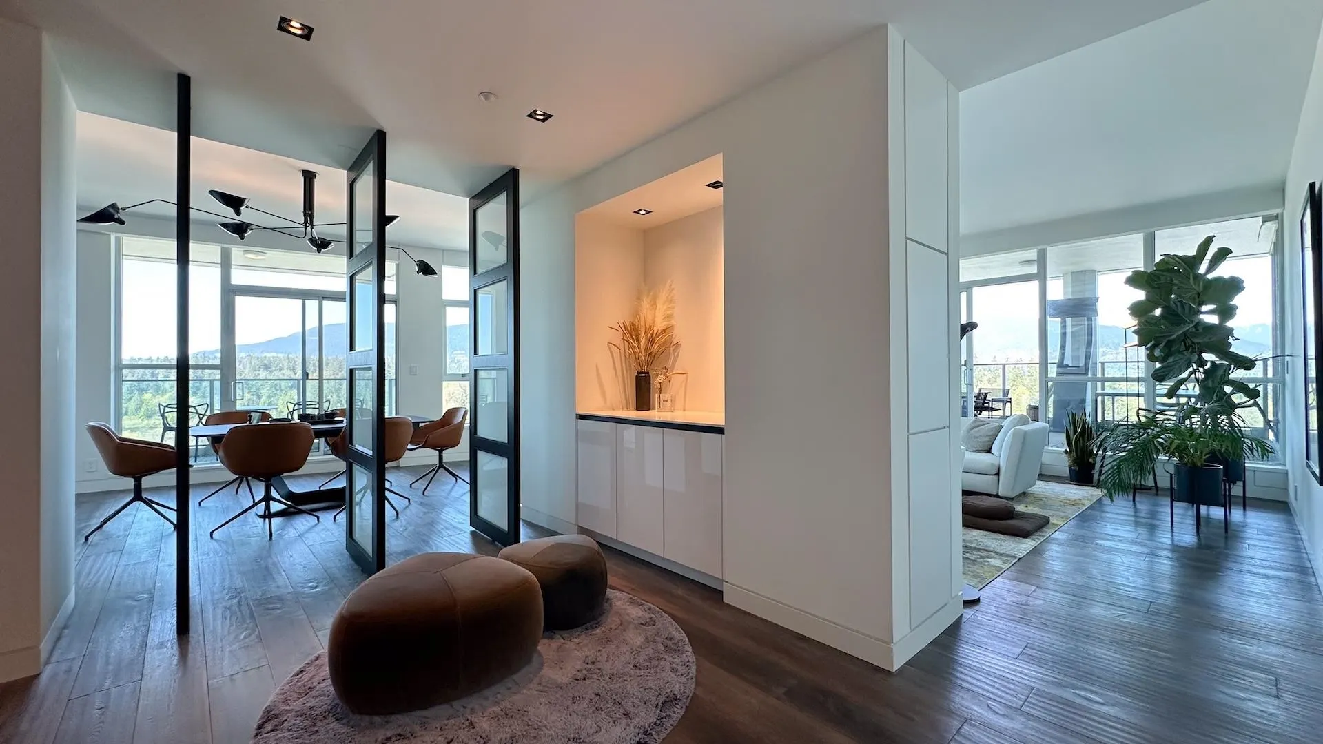 PH4 1777 Bayshore Dr