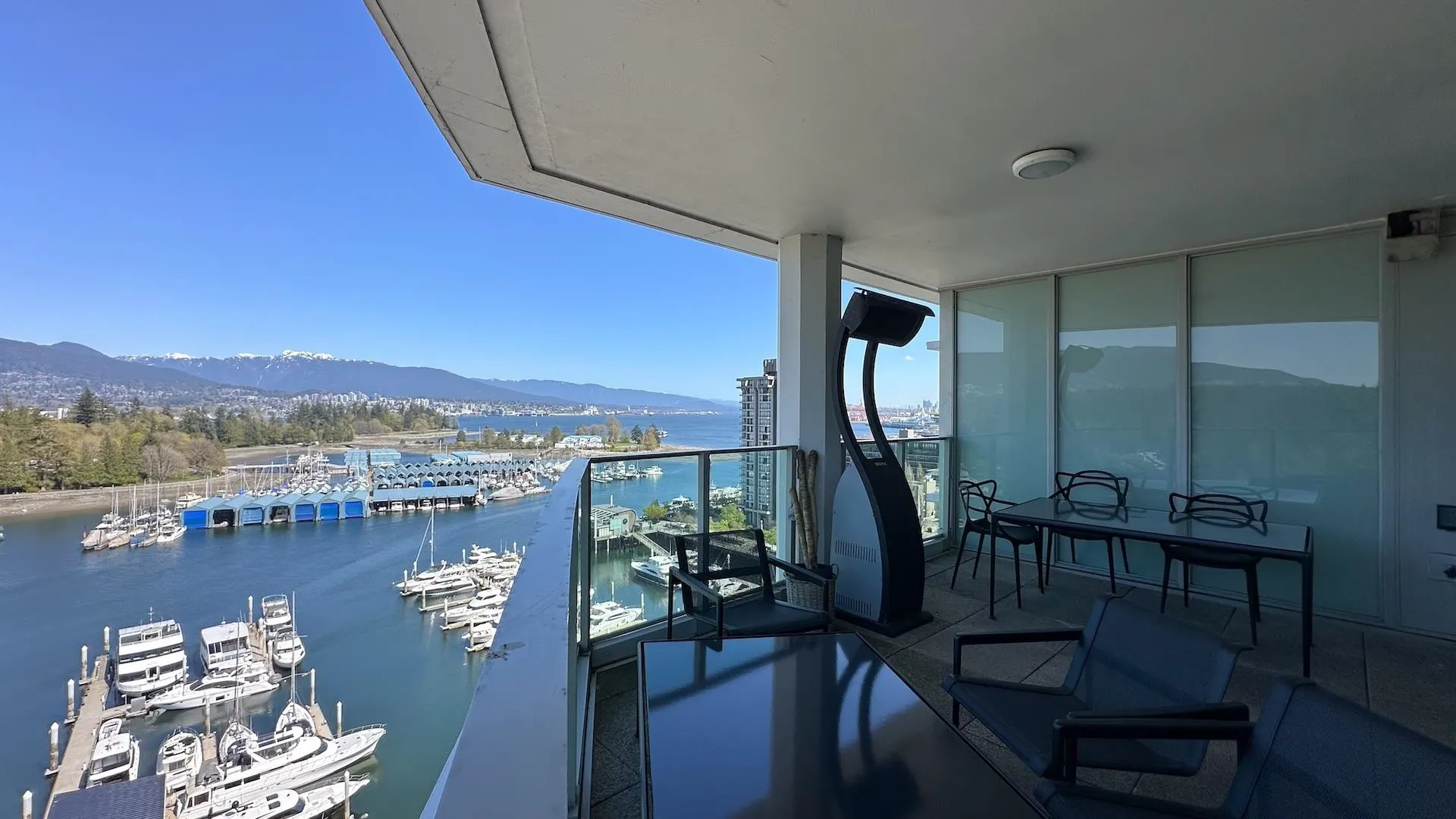 PH4 1777 Bayshore Dr