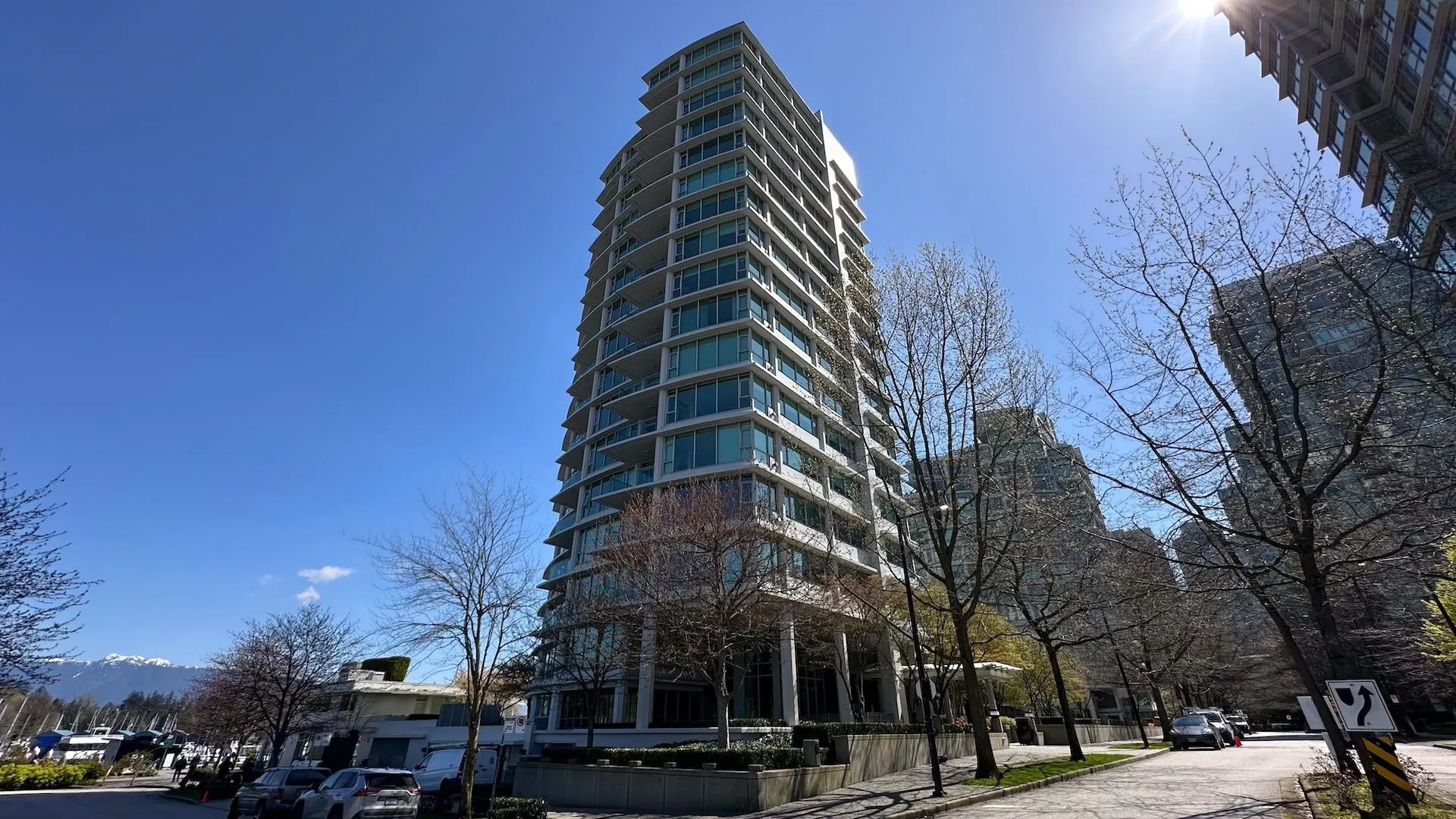 PH4 1777 Bayshore Dr