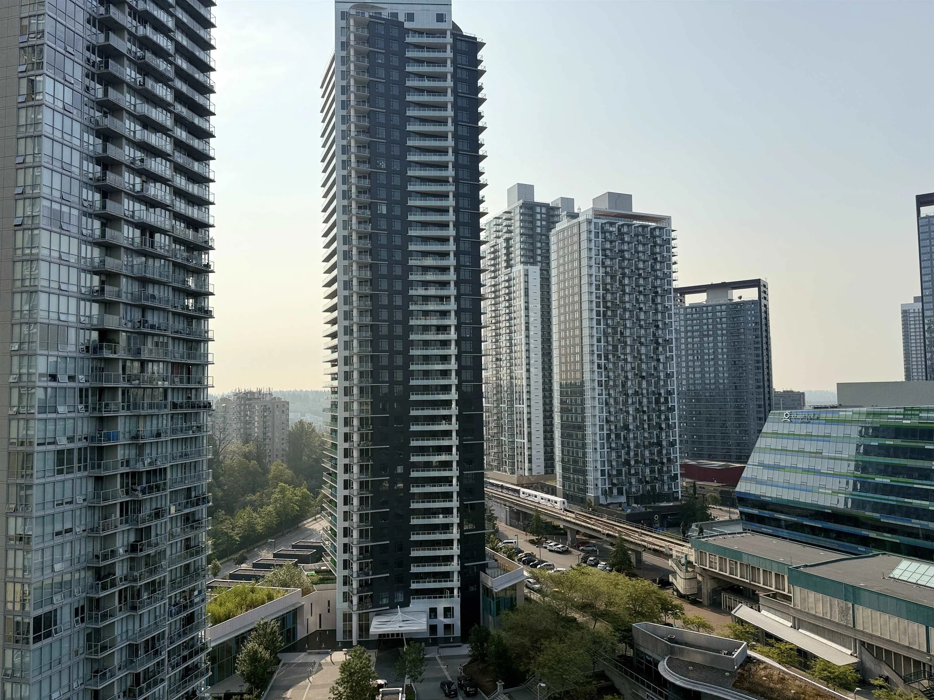 1609 13618 100 Avenue