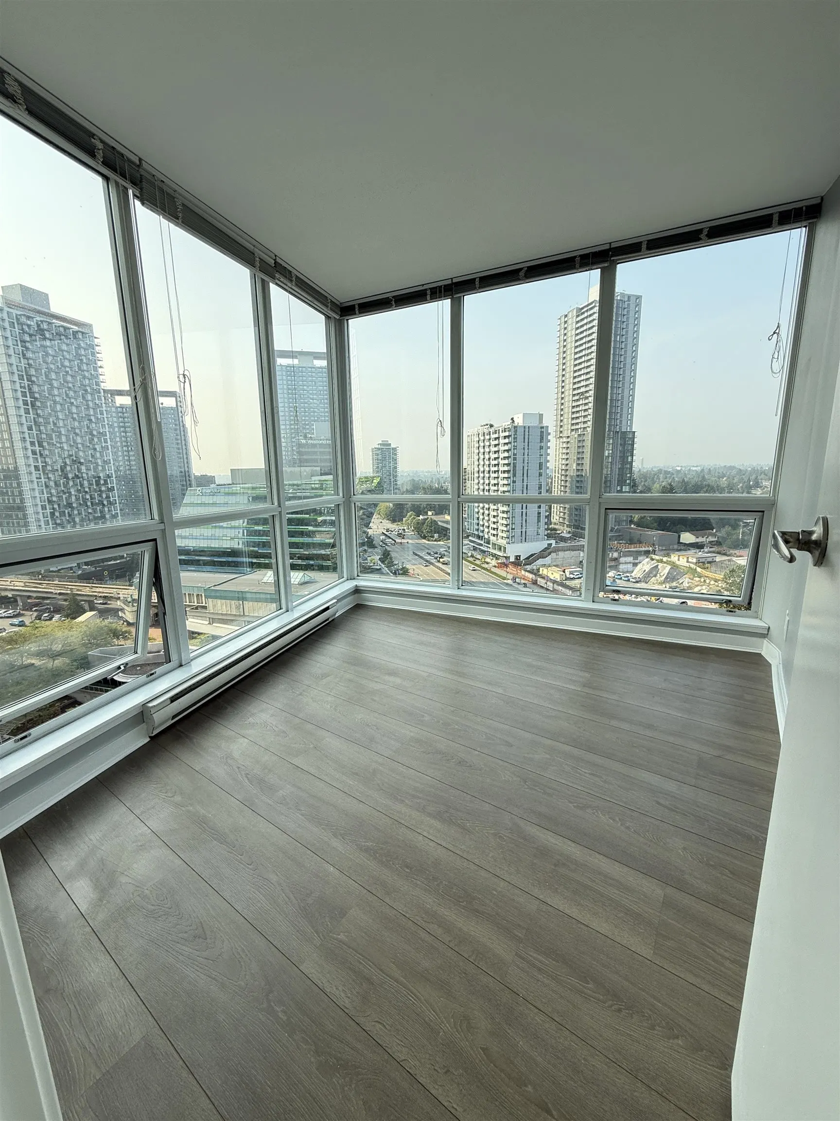 1609 13618 100 Avenue