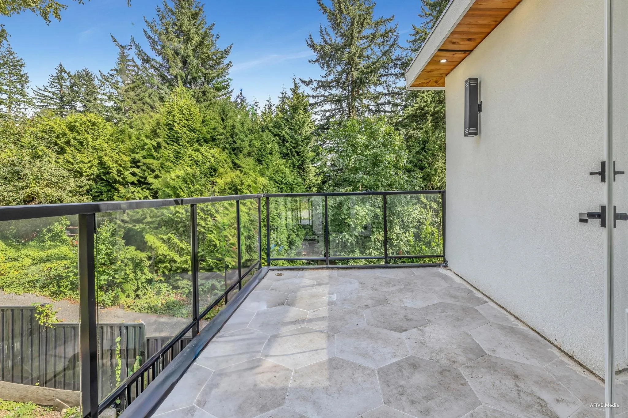 14203 Trites Road