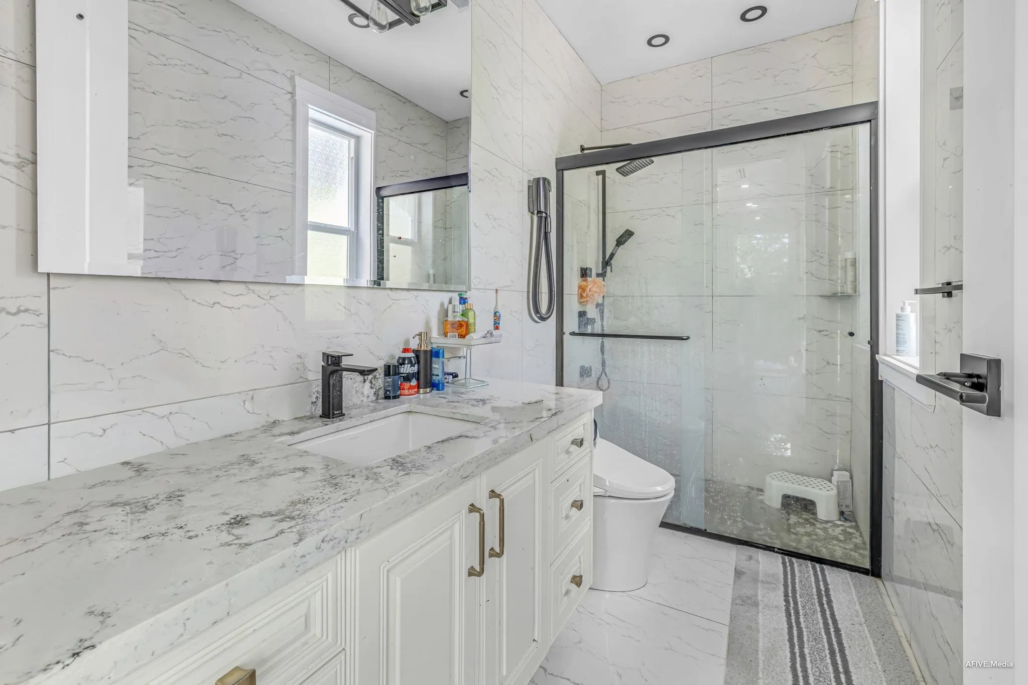 14203 Trites Road