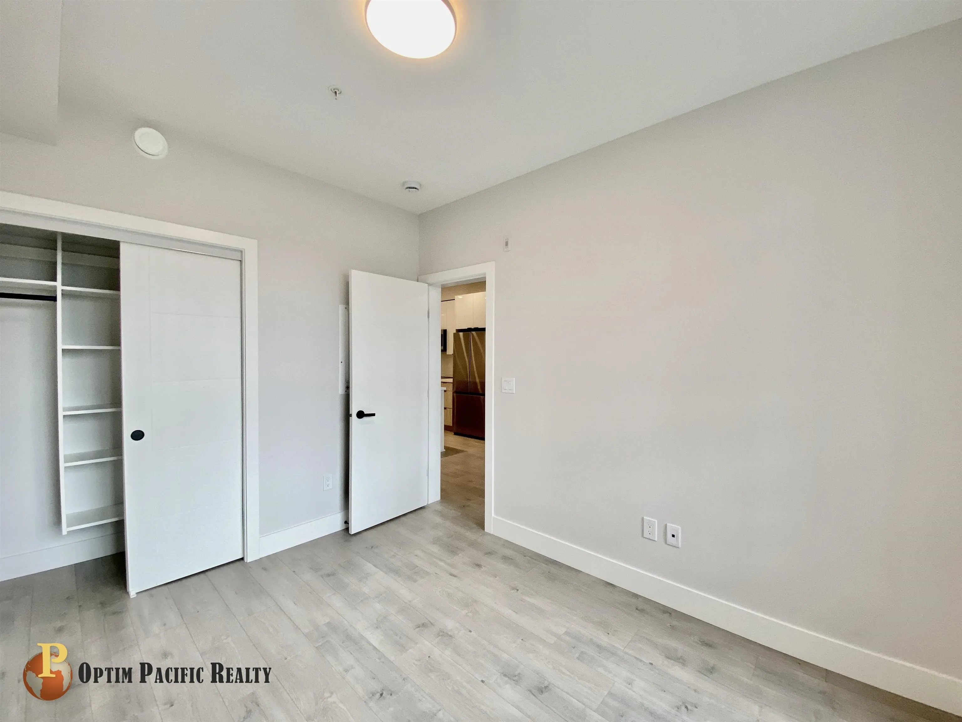 4XX 13458 95 Avenue