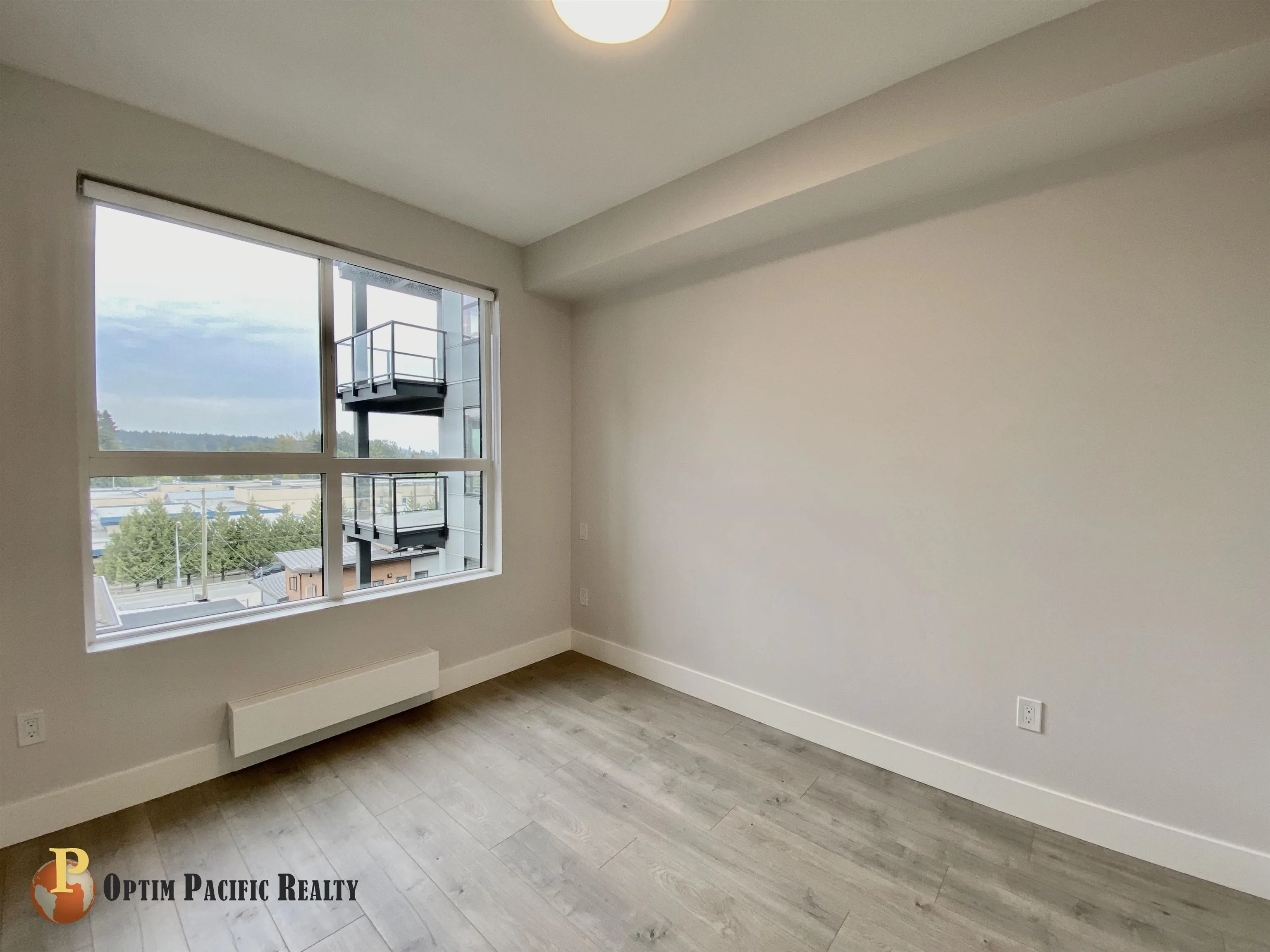 4XX 13458 95 Avenue
