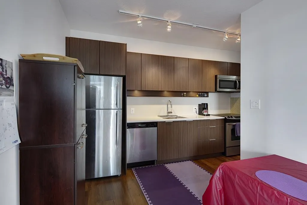 1809 13308 Central Avenue