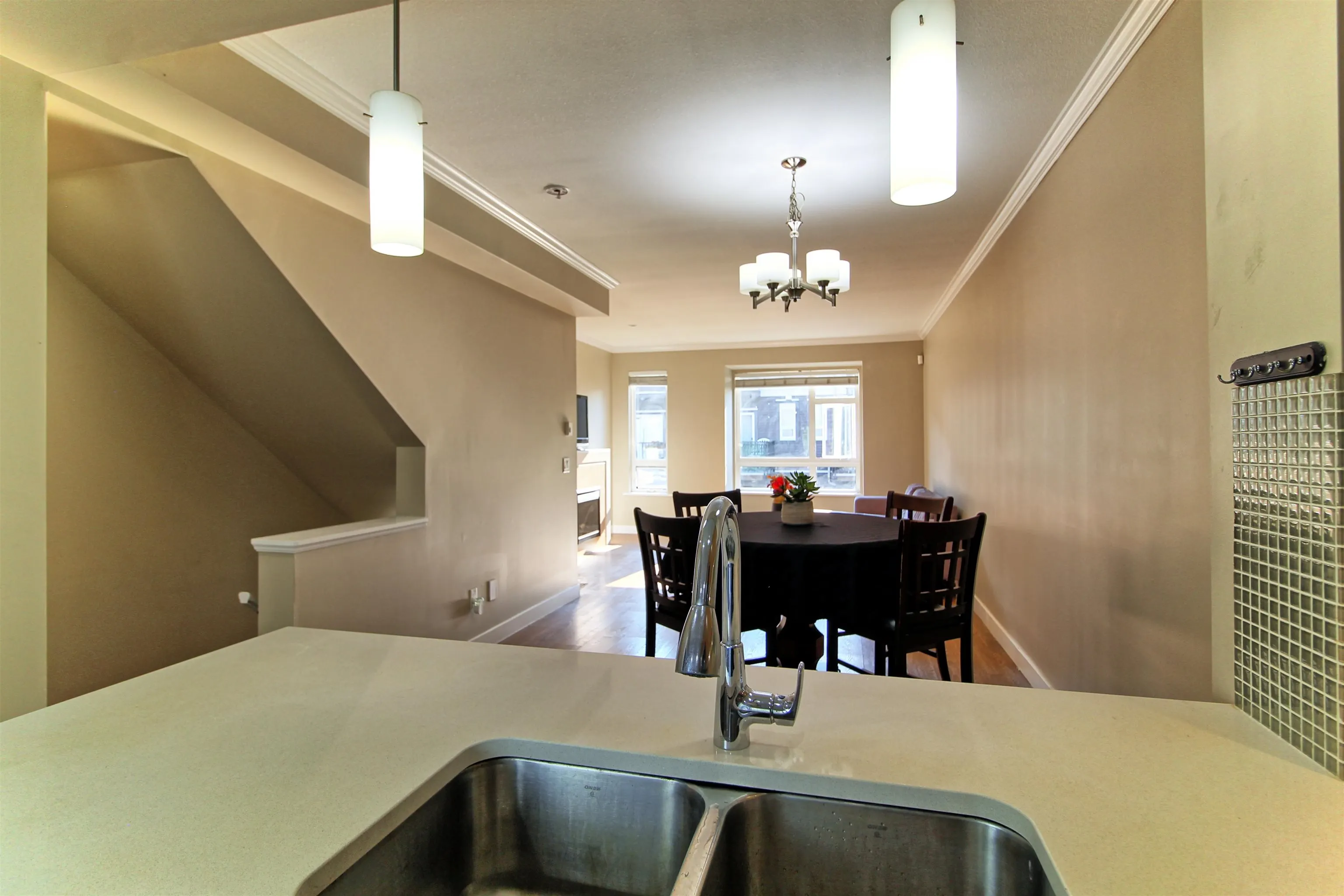 26 5888 144 Street
