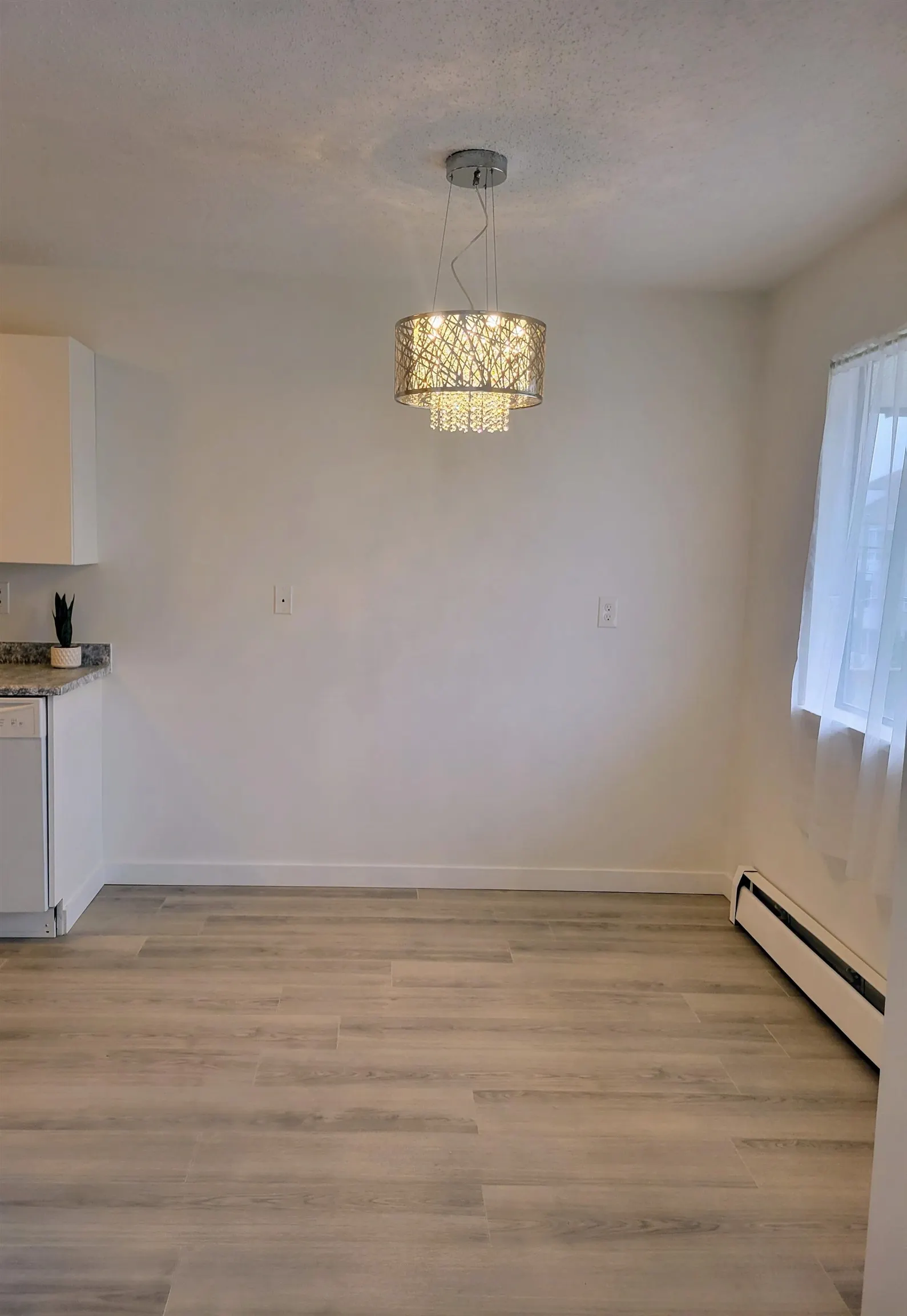 310 45749 Spadina Avenue