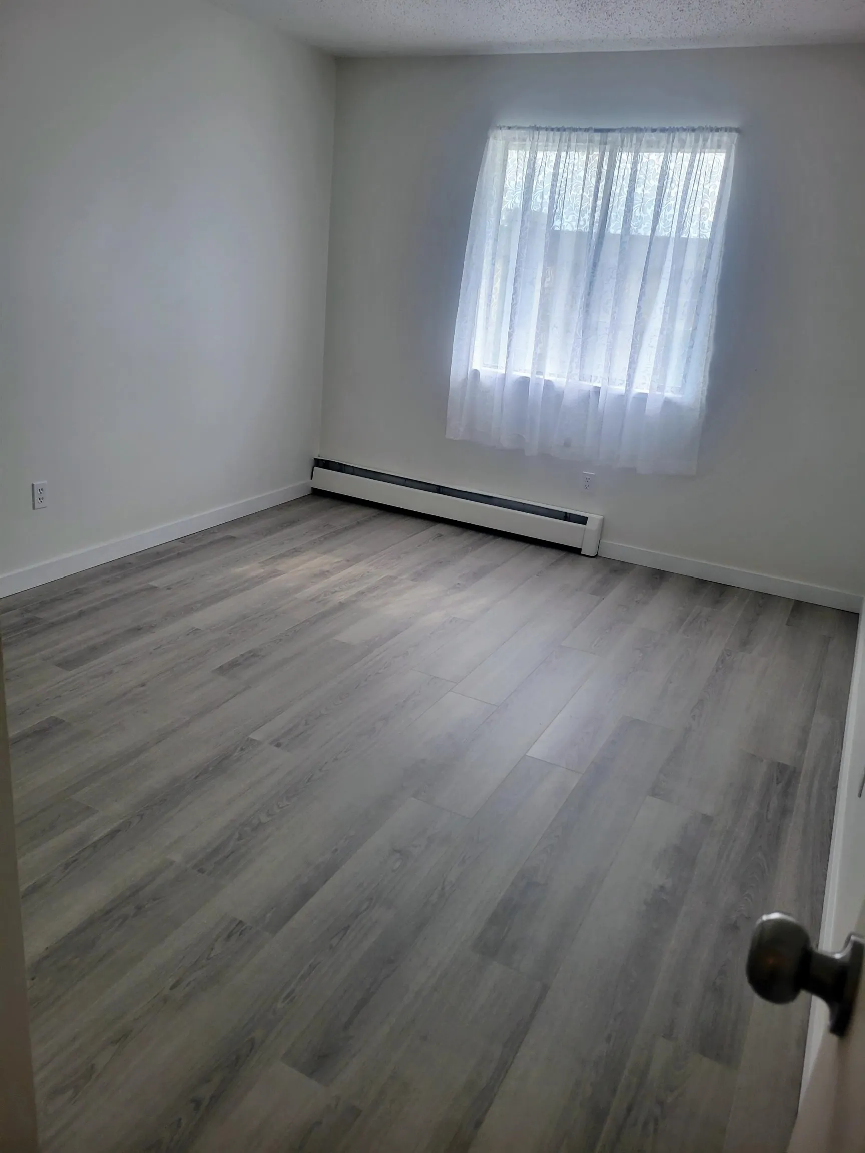 310 45749 Spadina Avenue