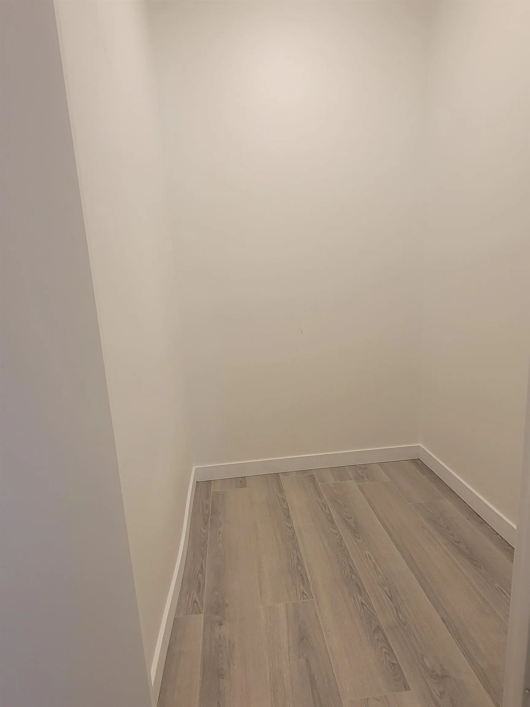 310 45749 Spadina Avenue