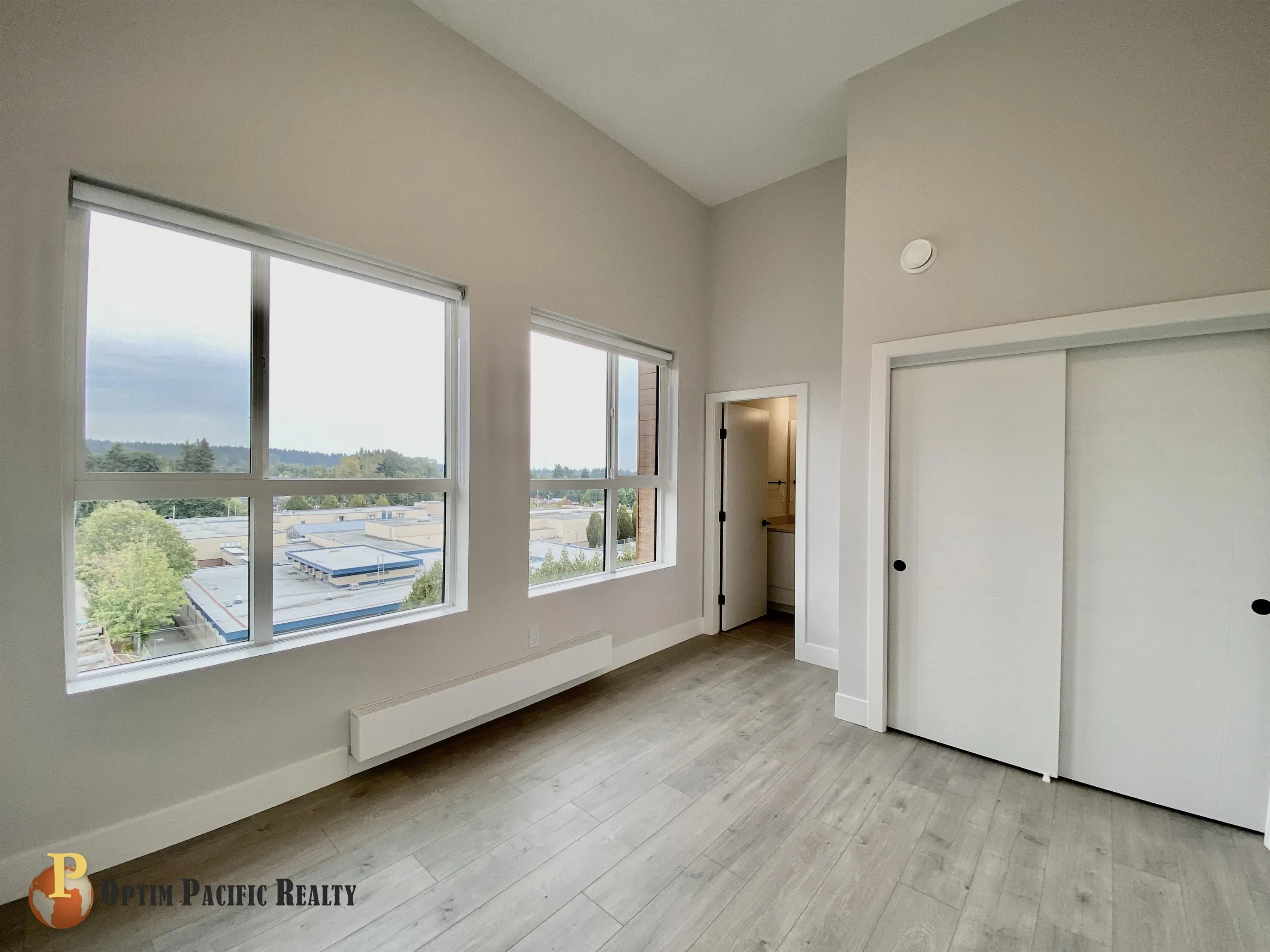 6XX 13458 95 Avenue