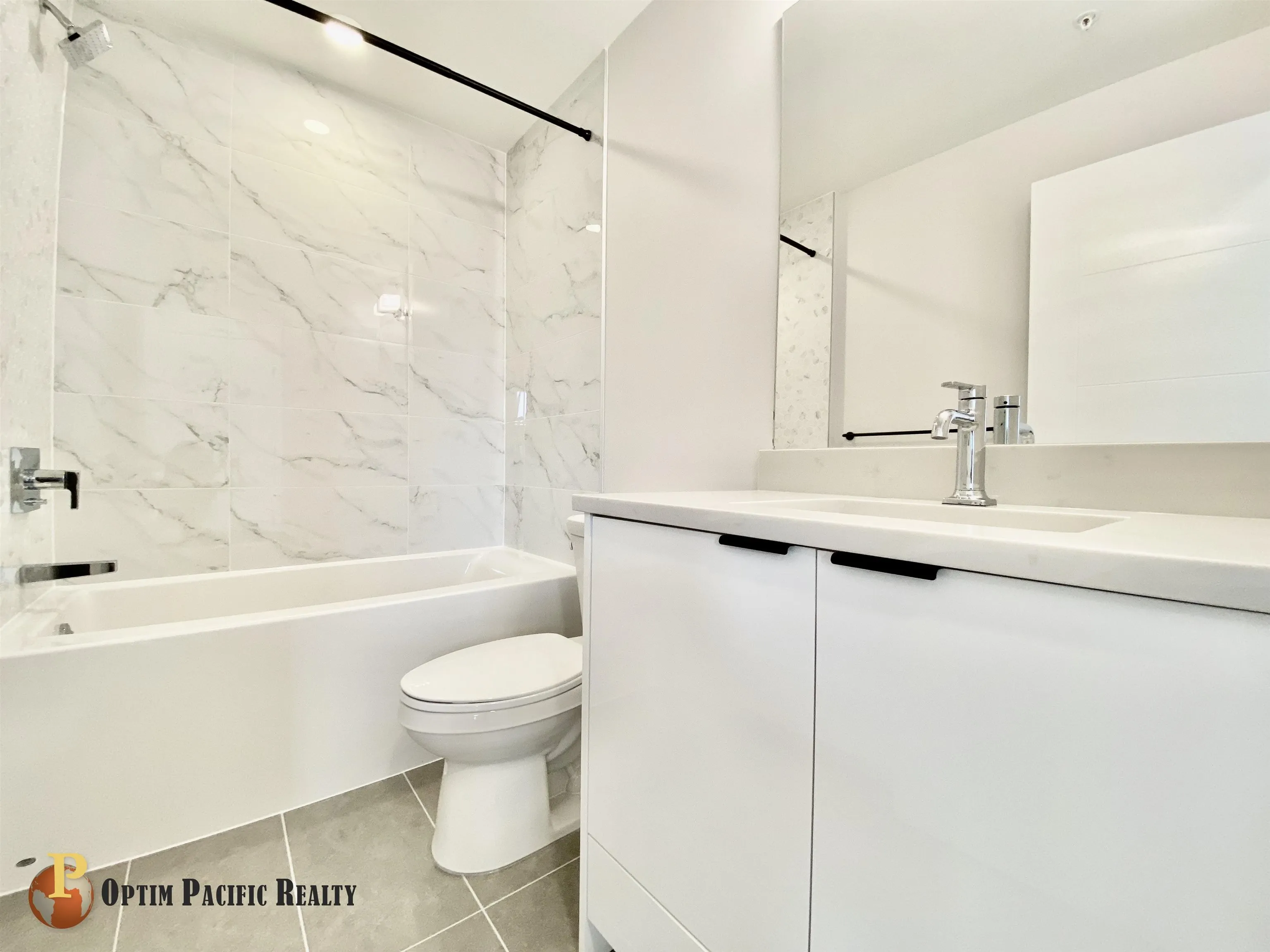 6XX 13458 95 Avenue
