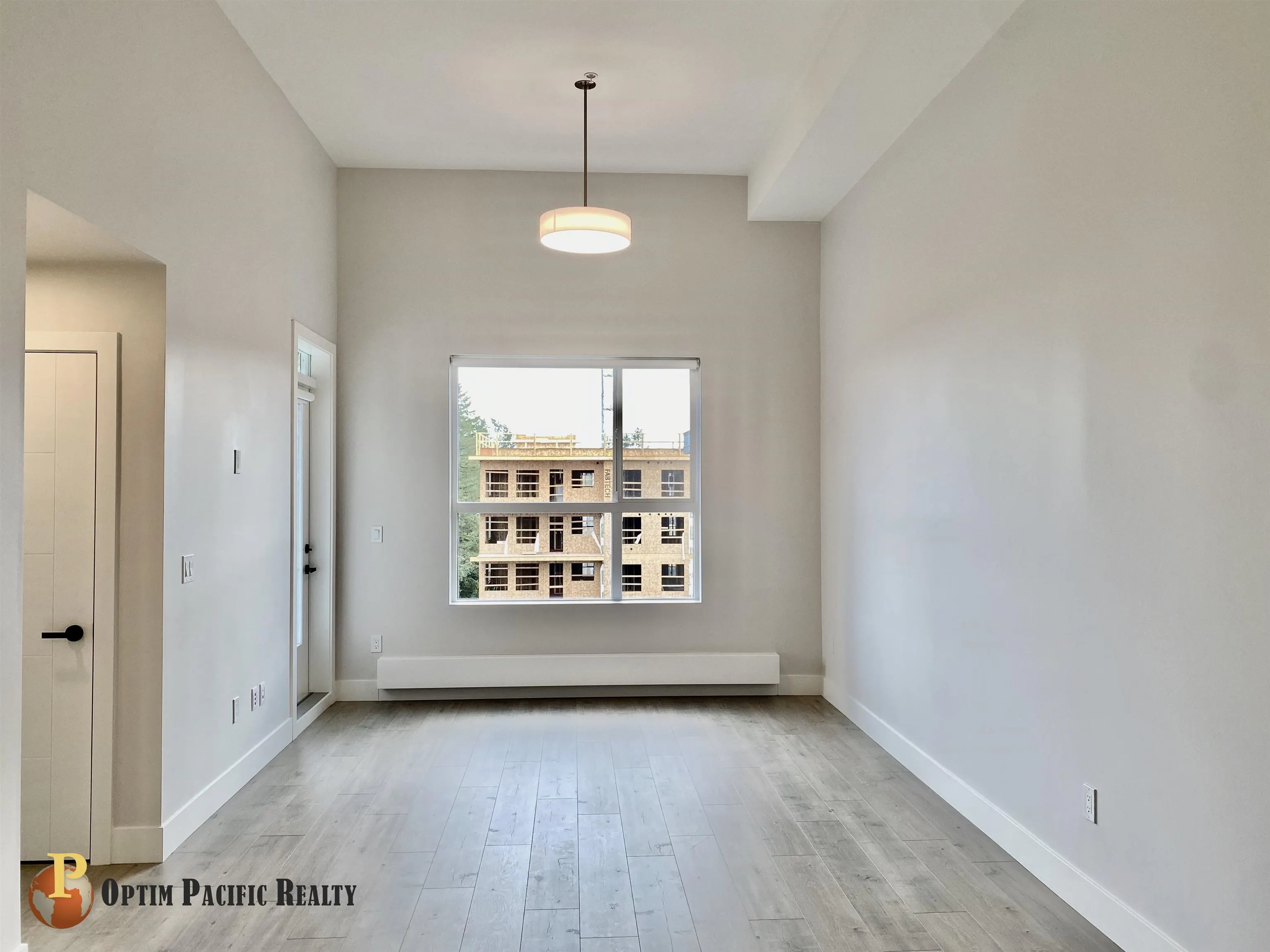 6XX 13458 95 Avenue