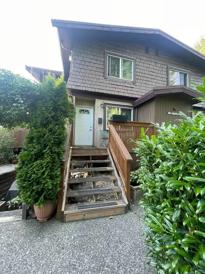 3 315 Highland Way